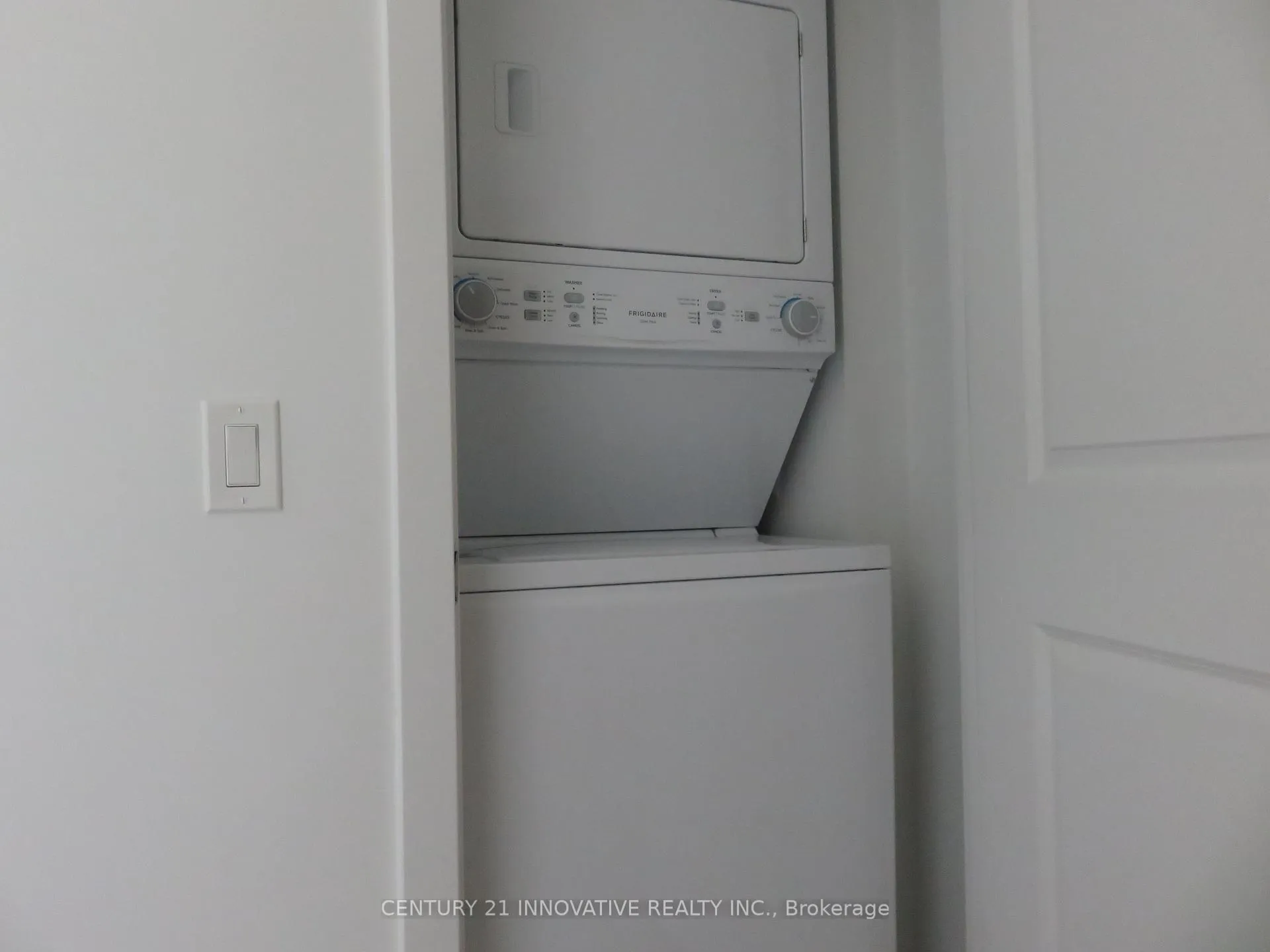 Photo 2 of Unit 2608, 1435 Celebration Drive, Pickering, Bay Ridges — HOMEH