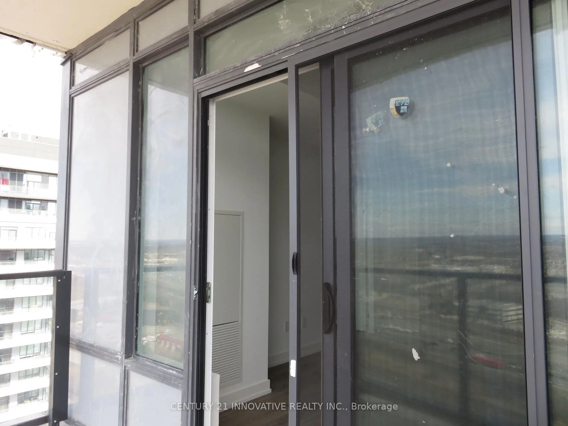 Photo 3 of Unit 2608, 1435 Celebration Drive, Pickering, Bay Ridges — HOMEH