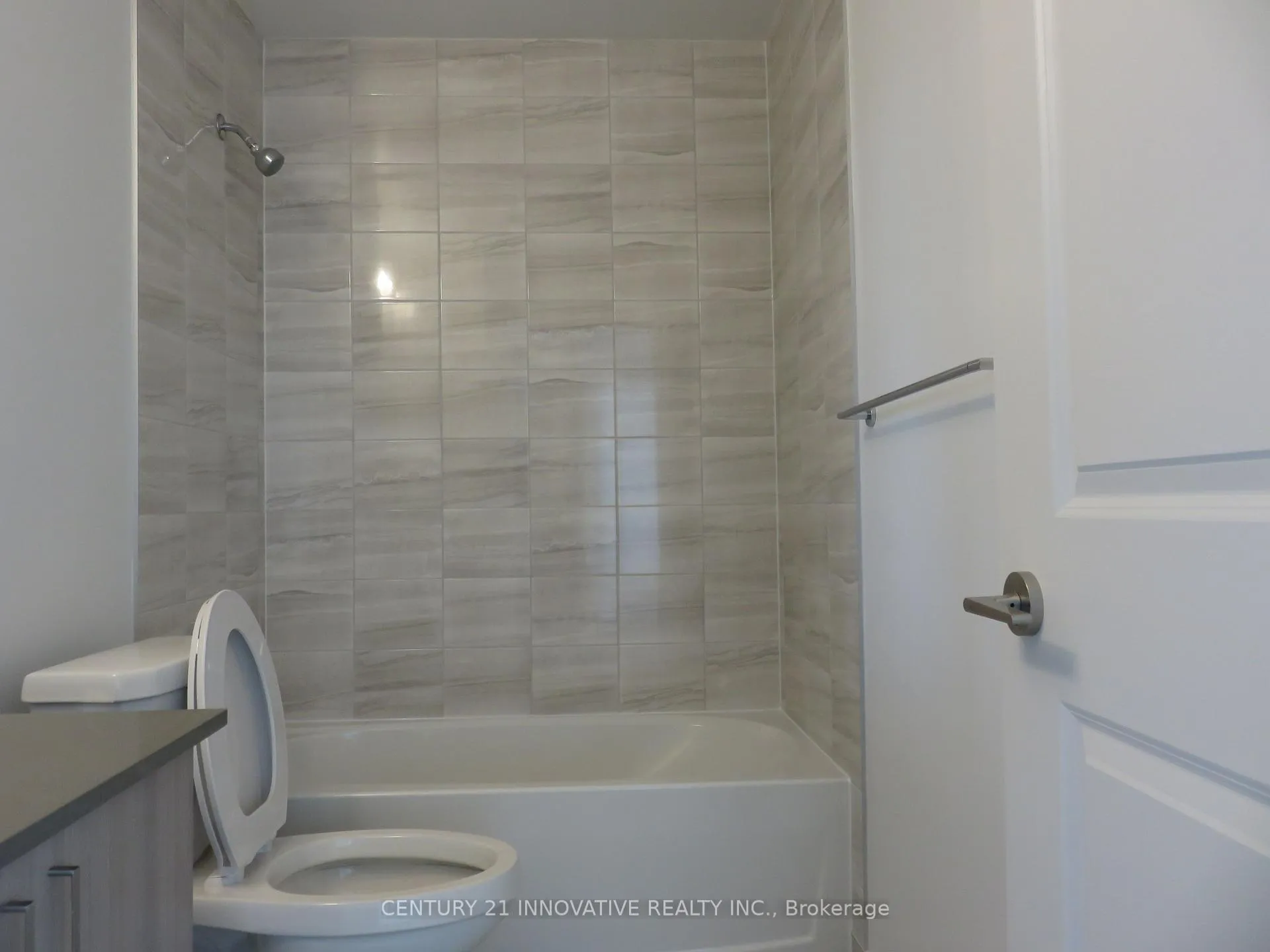 Photo 14 of Unit 2608, 1435 Celebration Drive, Pickering, Bay Ridges — HOMEH