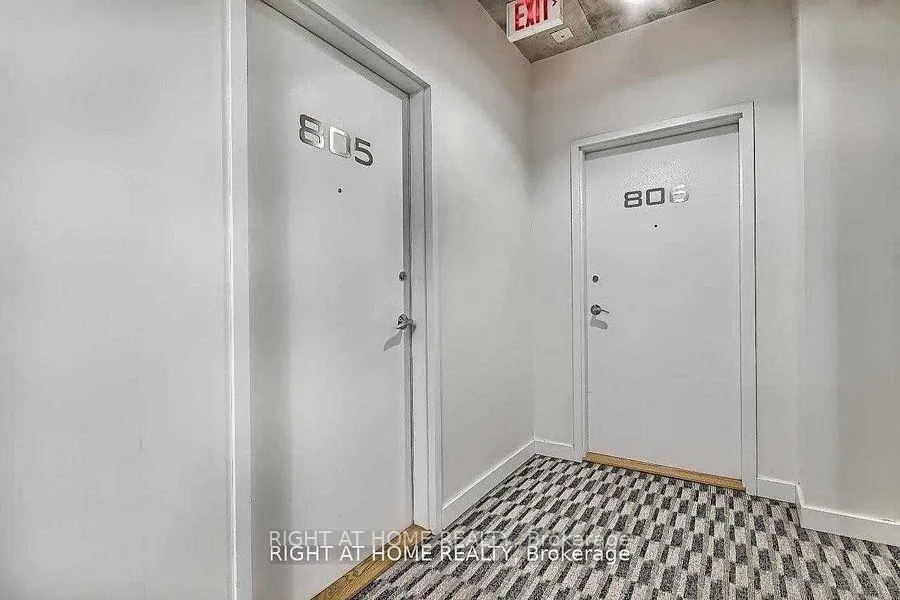 Photo 3 of Unit 805, 127 Queen Street E, Toronto, Church-Yonge Corridor — HOMEH