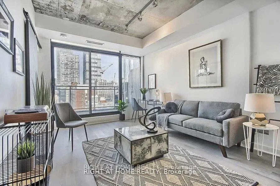 Photo 6 of Unit 805, 127 Queen Street E, Toronto, Church-Yonge Corridor — HOMEH