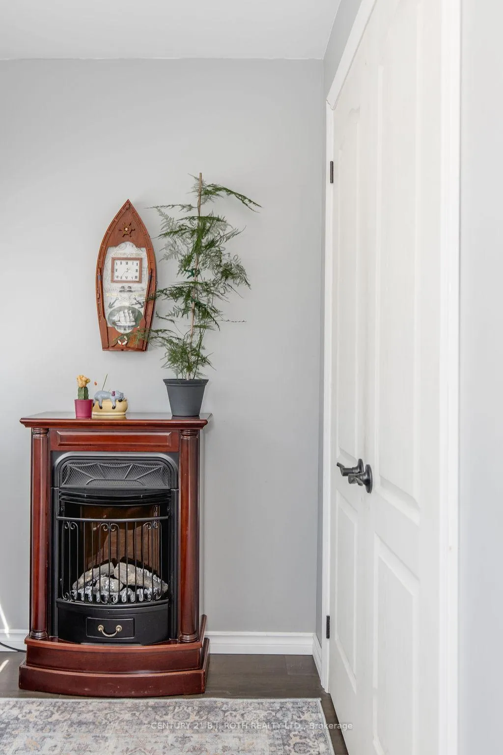 Photo 8 of 490 Park Street, Tay, Victoria Harbour — HOMEH