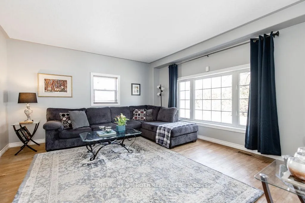 Photo 20 of 490 Park Street, Tay, Victoria Harbour — HOMEH