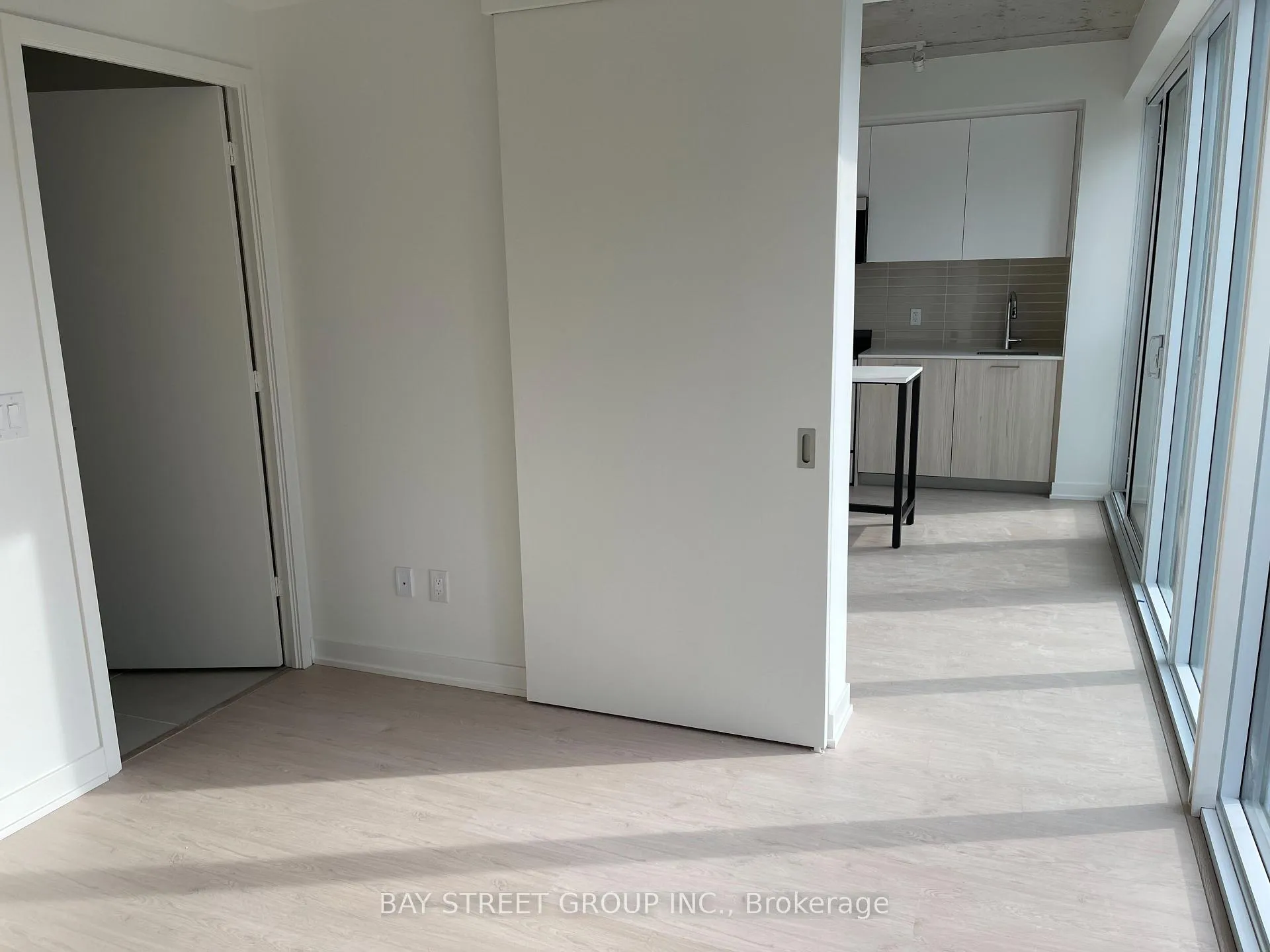 Photo 6 of Unit 2305, 65 Mutual Street, Toronto, Church-Yonge Corridor — HOMEH