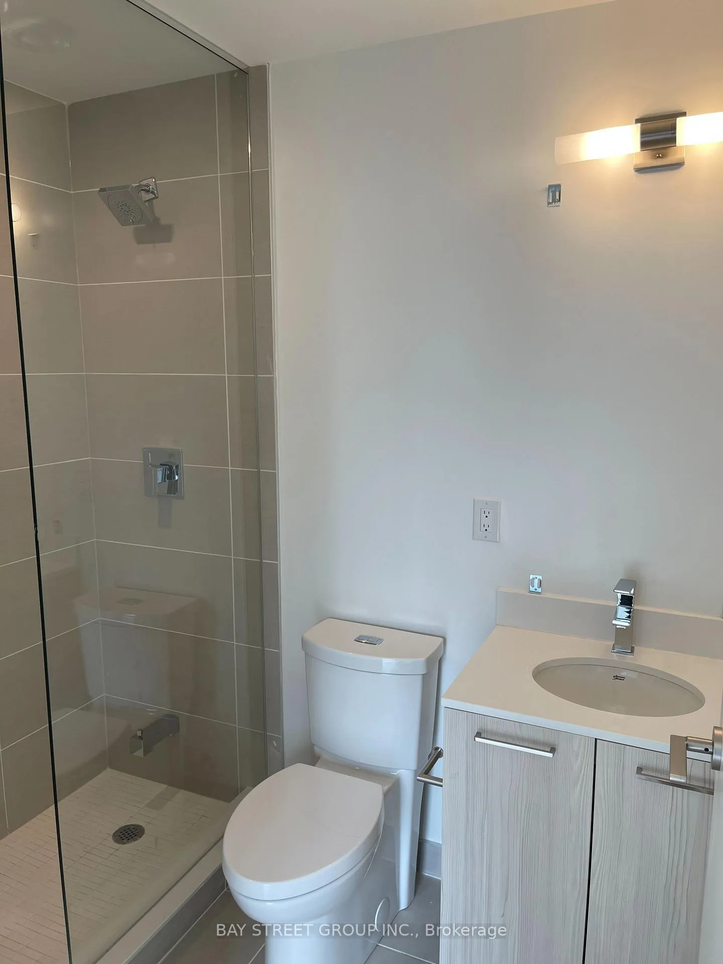 Photo 7 of Unit 2305, 65 Mutual Street, Toronto, Church-Yonge Corridor — HOMEH