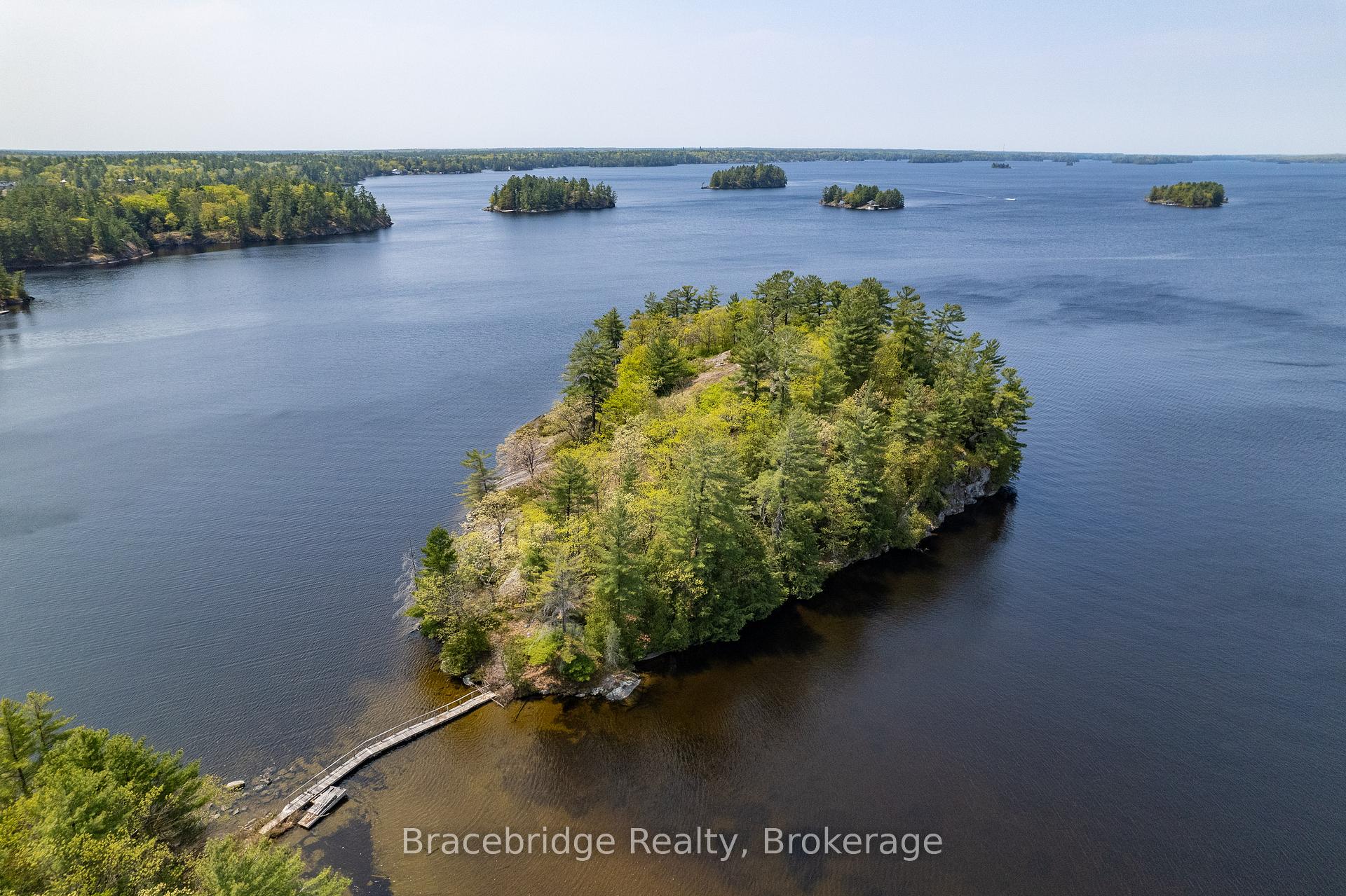 Photo 1 of 1032 Evergreen Crescent, Gravenhurst, Muskoka (S) — HOMEH