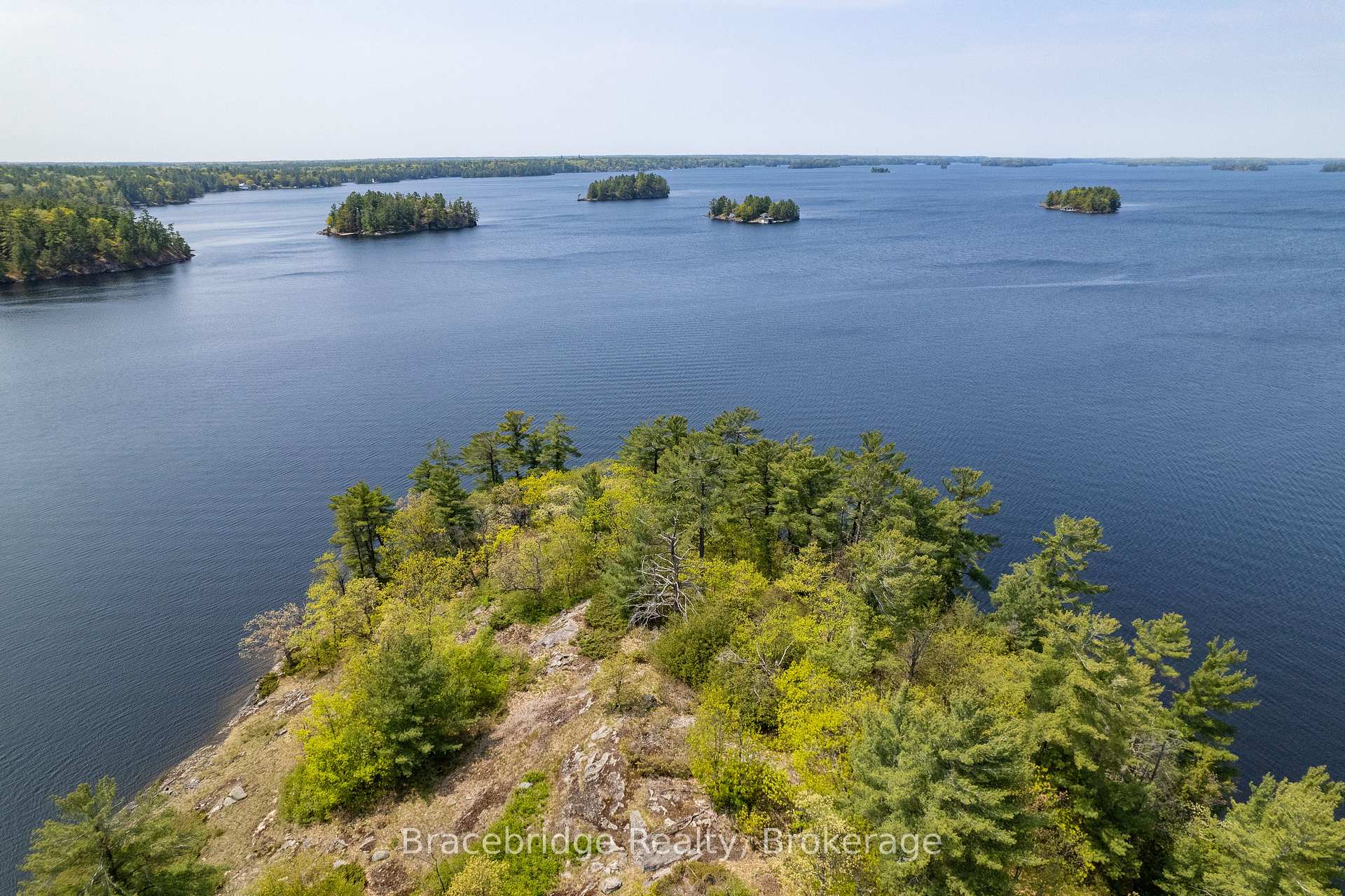 Photo 7 of 1032 Evergreen Crescent, Gravenhurst, Muskoka (S) — HOMEH