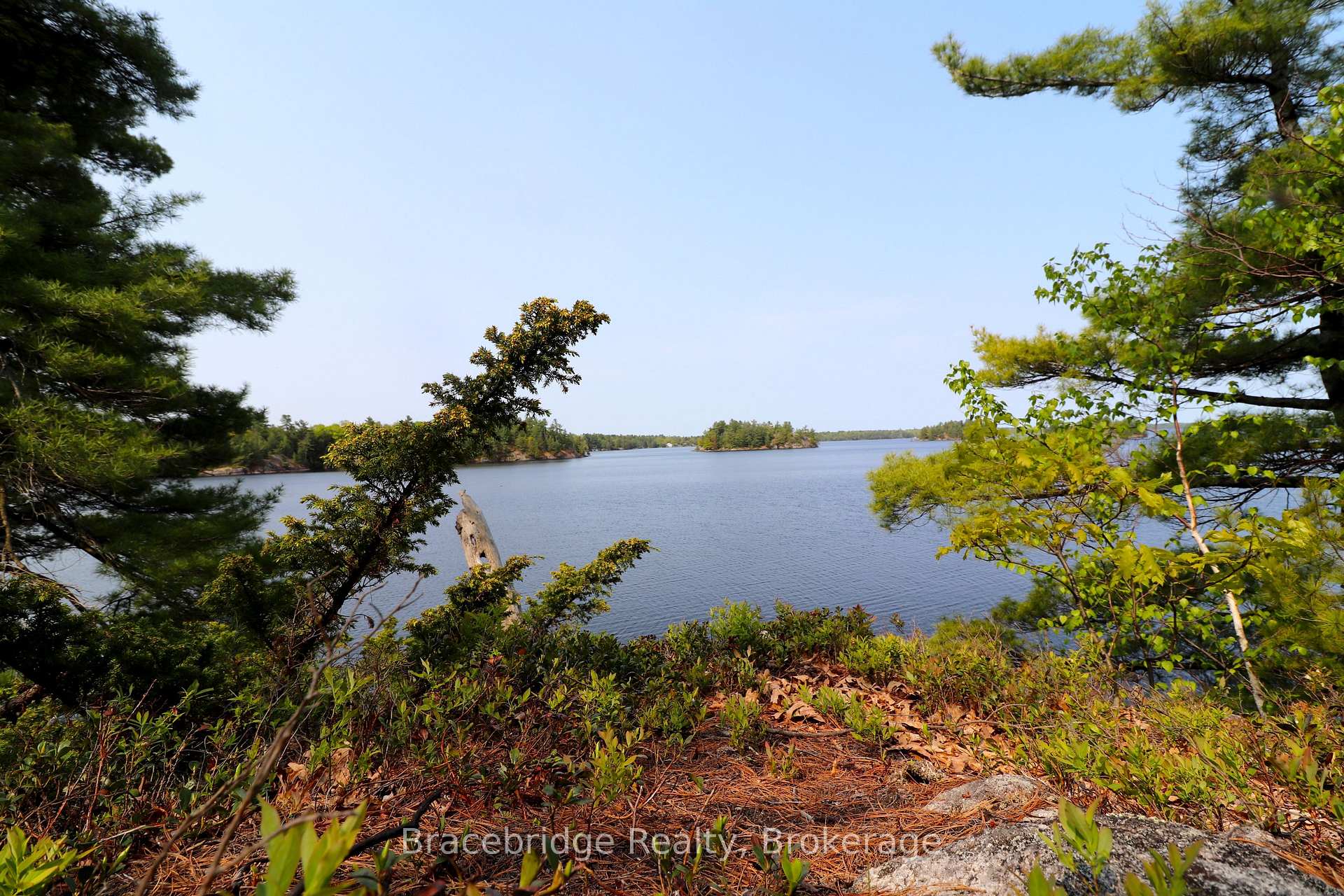 Photo 9 of 1032 Evergreen Crescent, Gravenhurst, Muskoka (S) — HOMEH