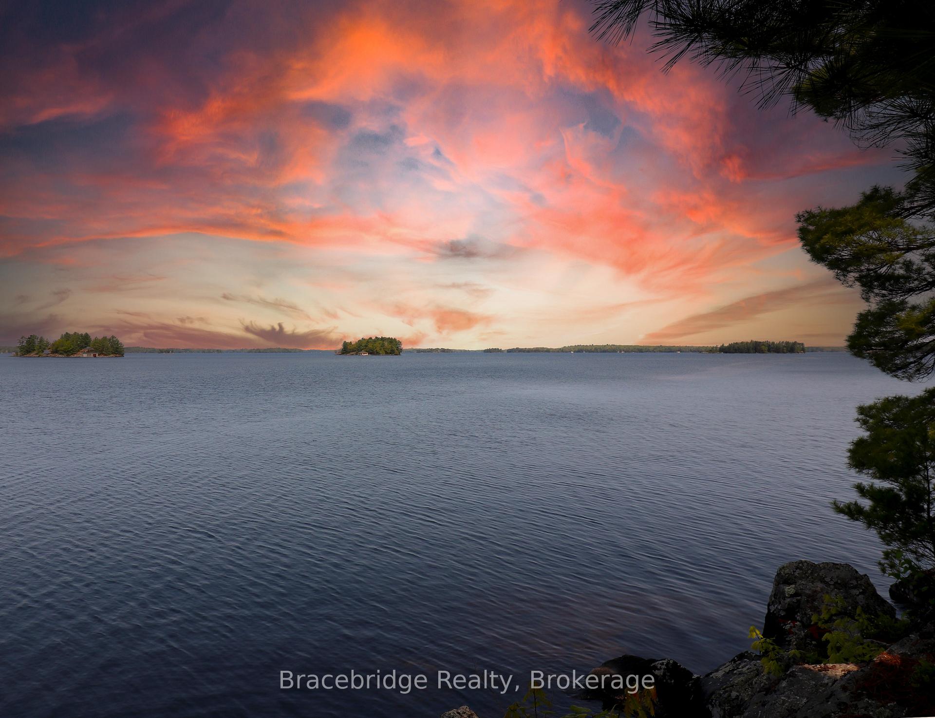 Photo 11 of 1032 Evergreen Crescent, Gravenhurst, Muskoka (S) — HOMEH