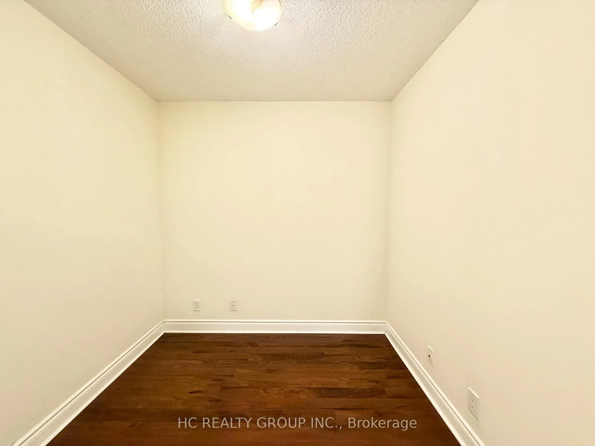 Photo 6 of Unit 307, 32 Clegg Road, Markham, Unionville — HOMEH