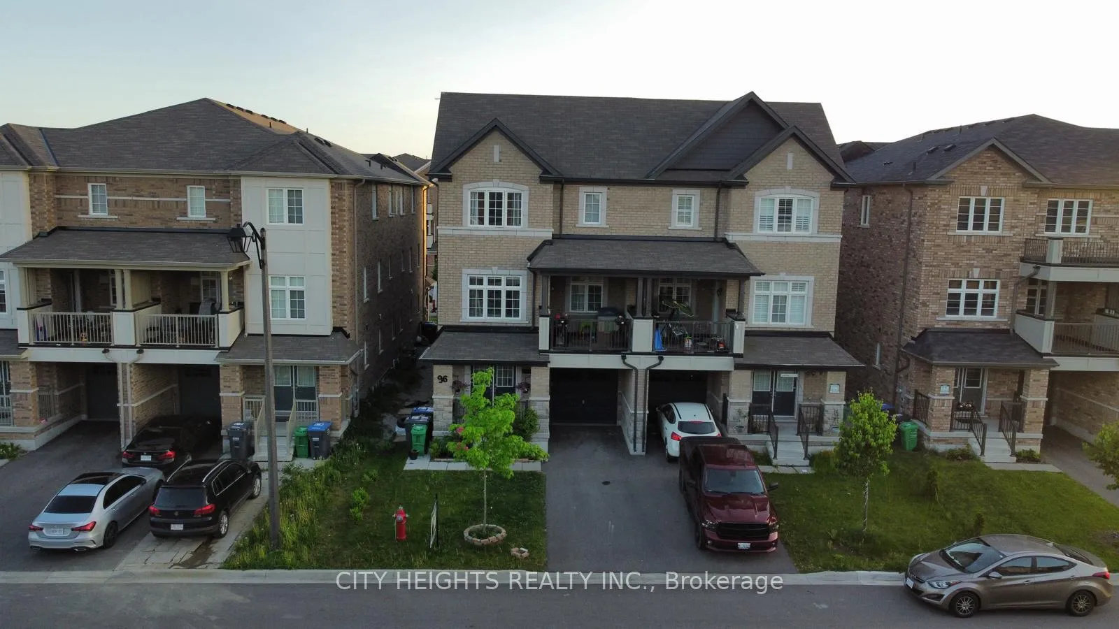 Front of 96 Deer Ridge Trail