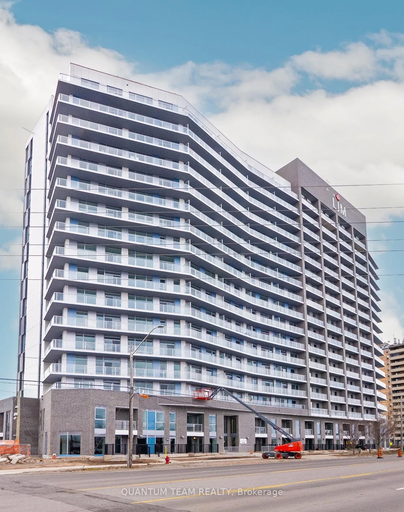 Photo 1 of Unit 1413, 2782 Barton Street E, Hamilton, Riverdale — HOMEH