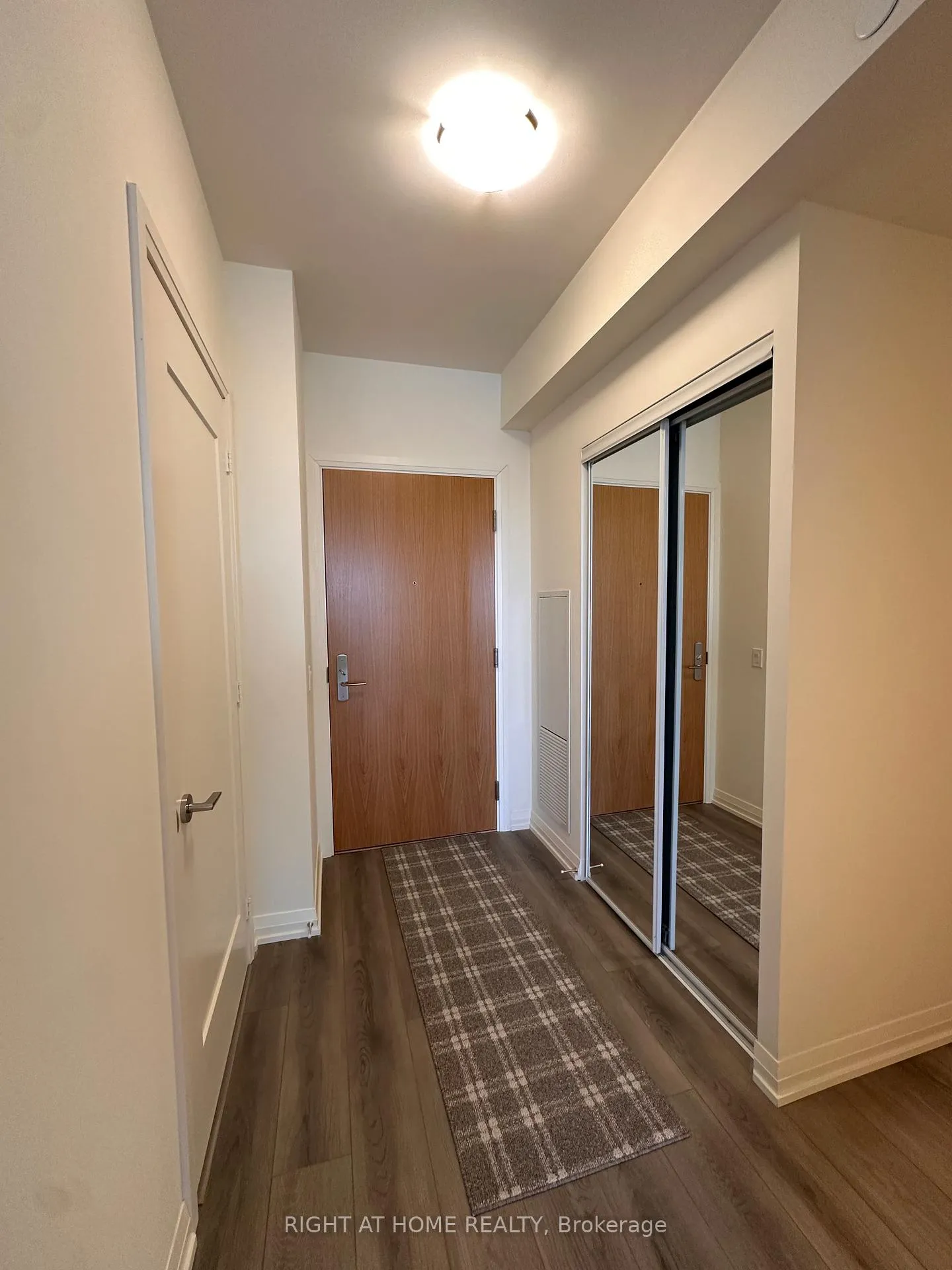 Photo 2 of Unit 209, 8960 Jane Street, Vaughan, Vellore Village — HOMEH