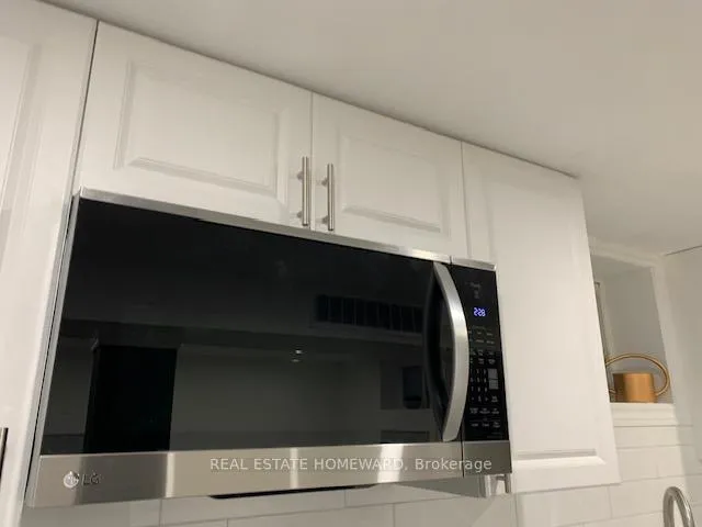 Photo 19 of 27 Torrens (basement) Avenue, Toronto, Broadview North — HOMEH