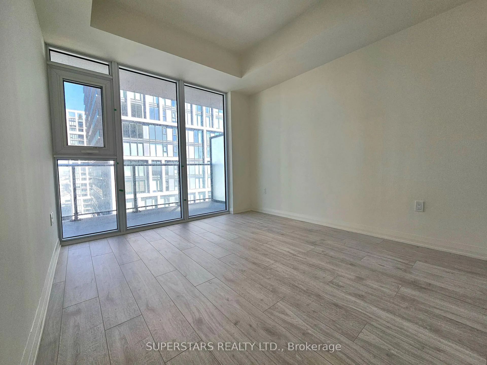 Photo 9 of Unit 1718, 8960 Jane Street, Vaughan, Vellore Village — HOMEH