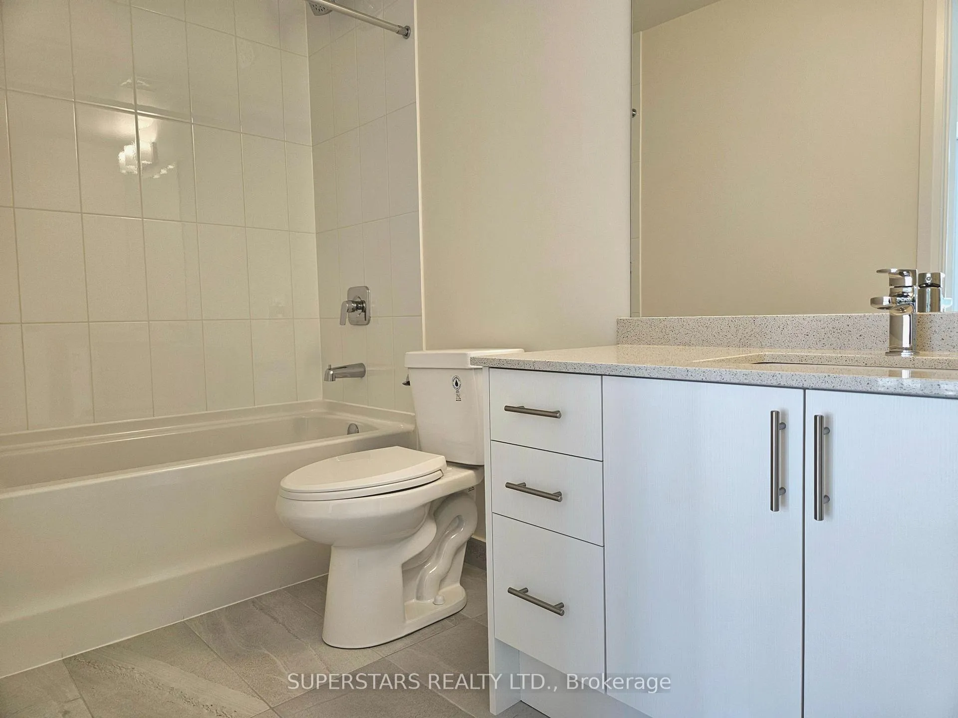 Photo 11 of Unit 1718, 8960 Jane Street, Vaughan, Vellore Village — HOMEH