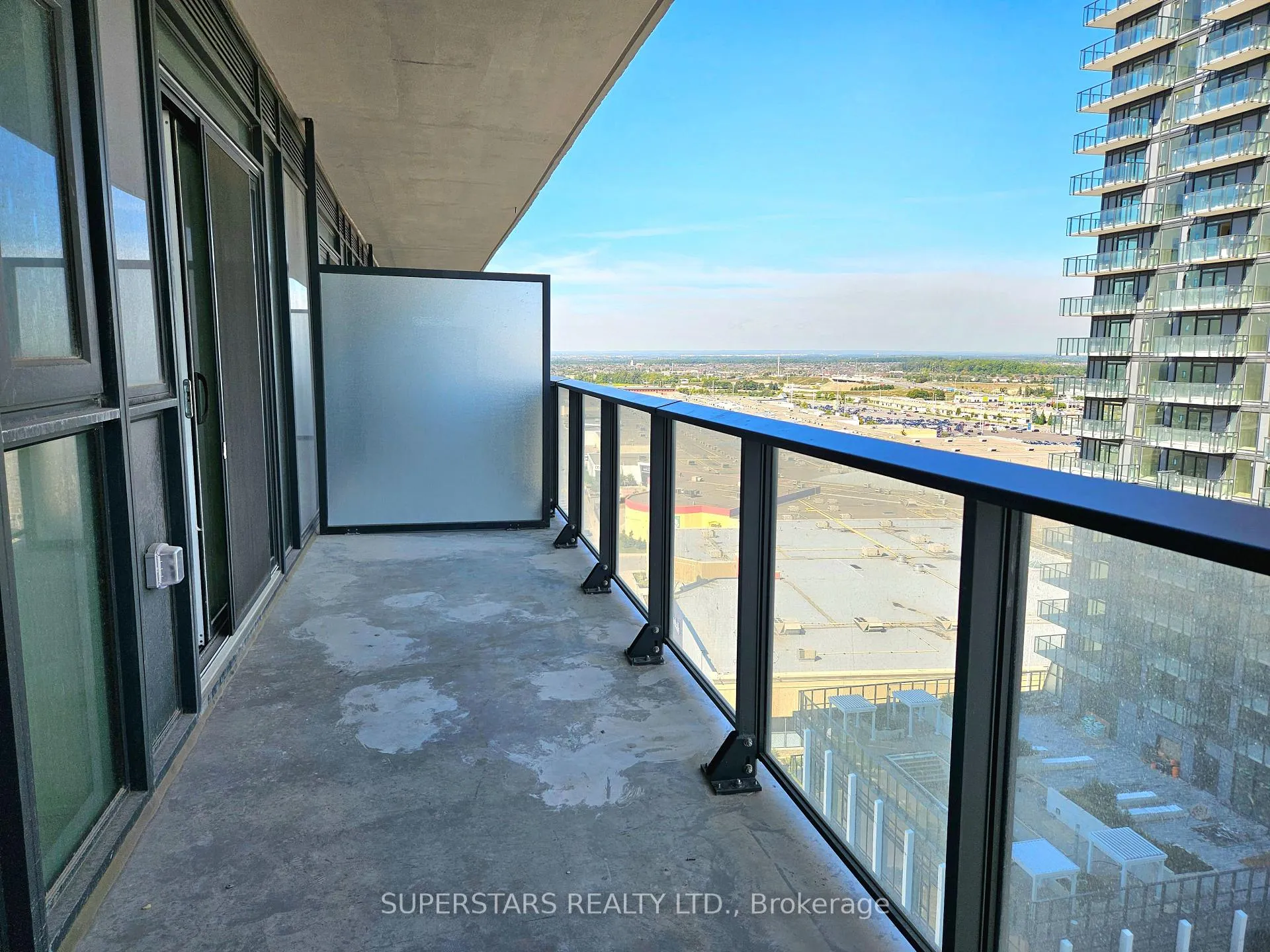 Photo 12 of Unit 1718, 8960 Jane Street, Vaughan, Vellore Village — HOMEH
