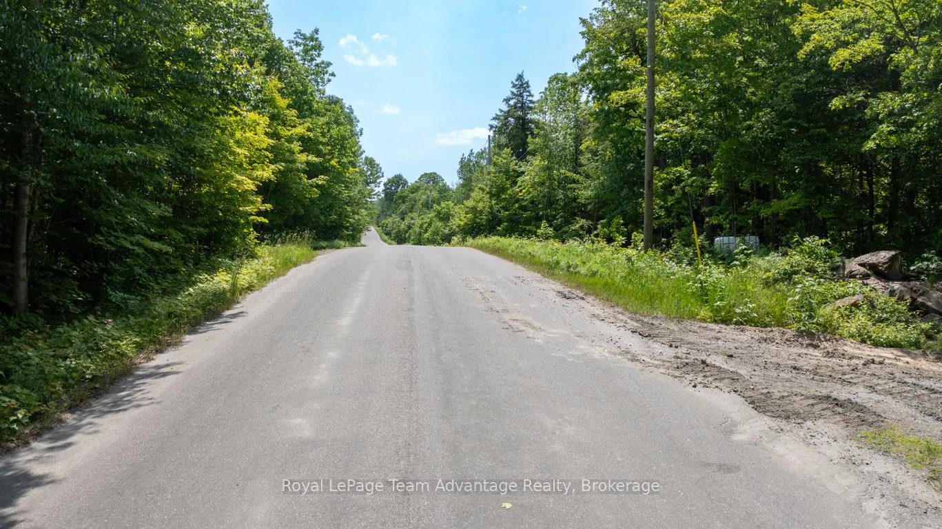 Photo 10 of 40 Sunnyshore Park Drive, McKellar — HOMEH