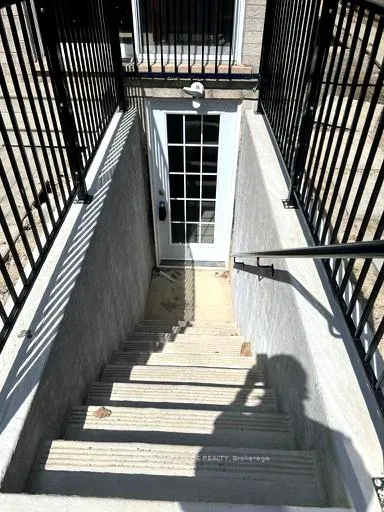 Front of Unit BSMT, 43 Jessop Drive