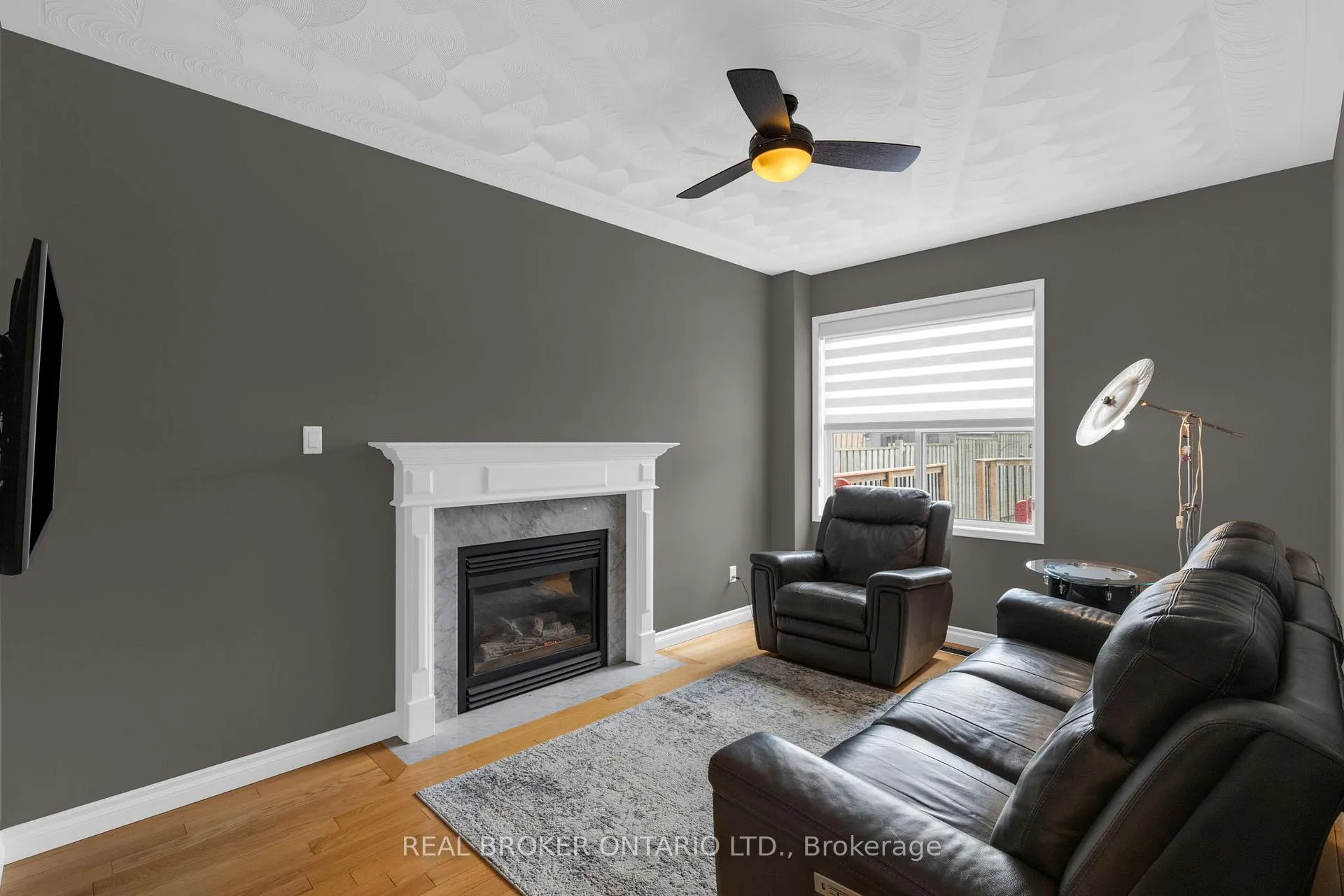 Photo 15 of 53 Taylor Drive, Barrie, Bayshore — HOMEH