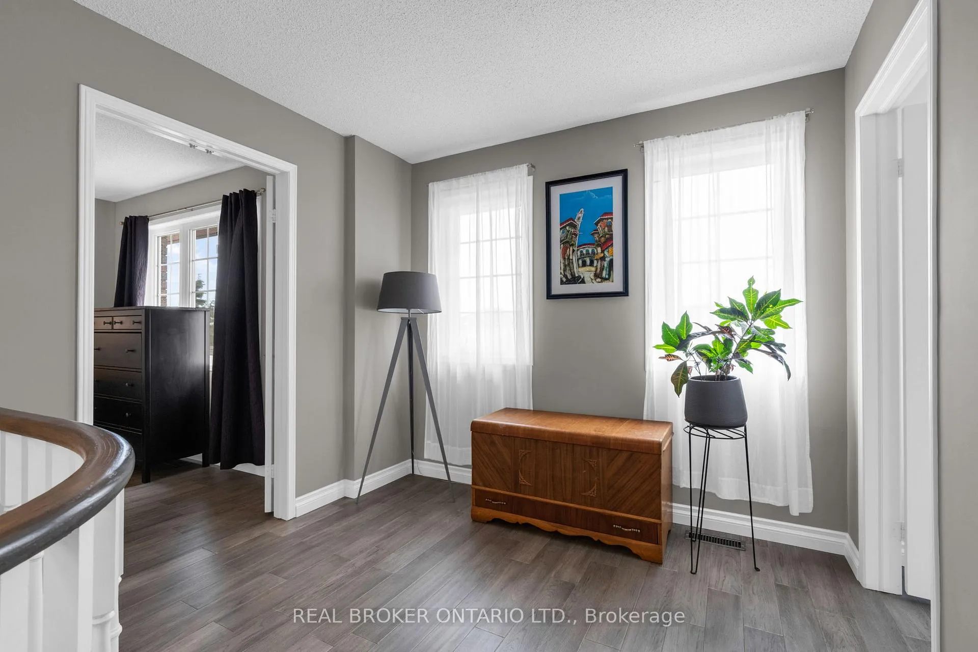 Photo 17 of 53 Taylor Drive, Barrie, Bayshore — HOMEH