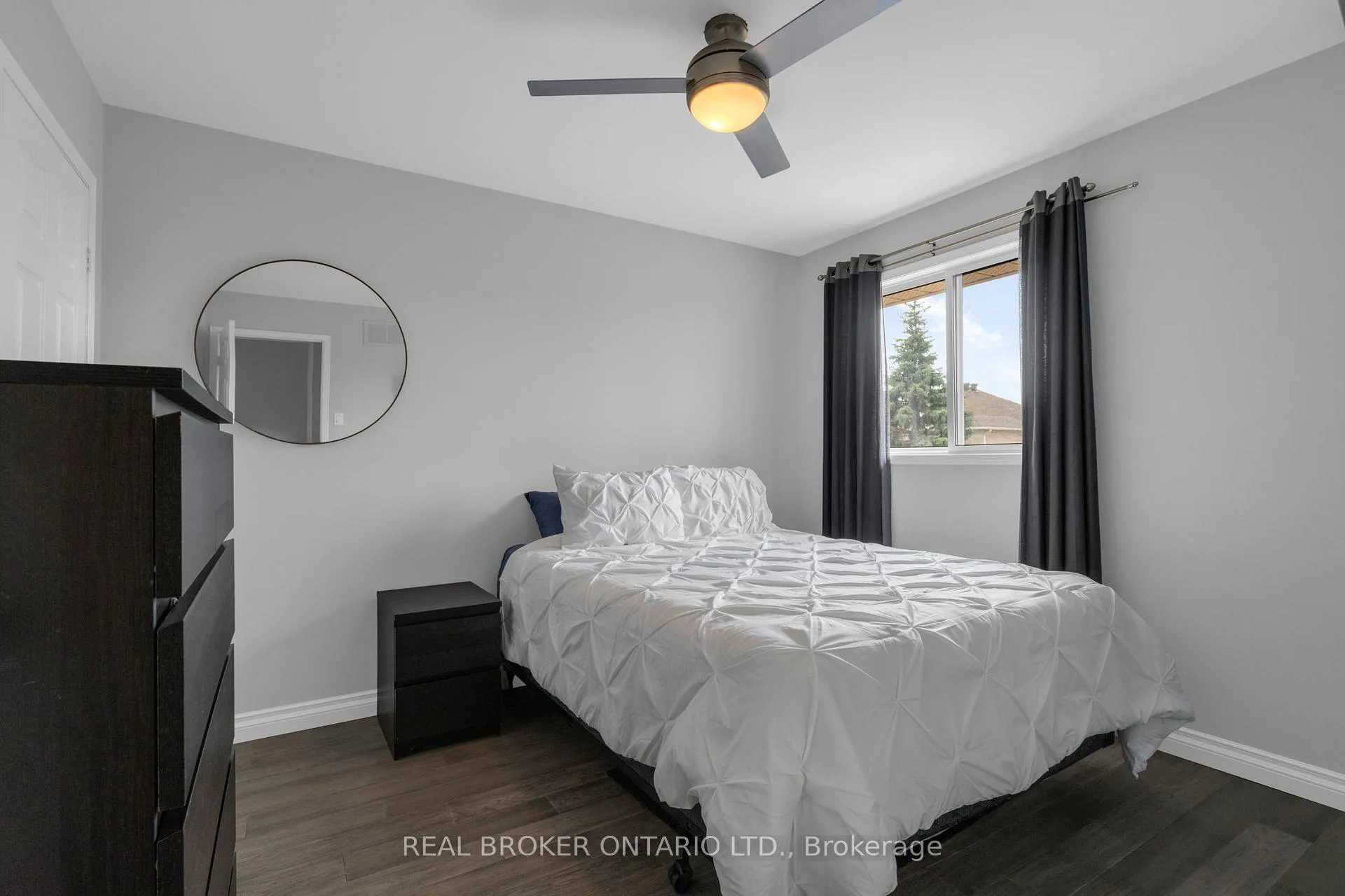 Photo 20 of 53 Taylor Drive, Barrie, Bayshore — HOMEH