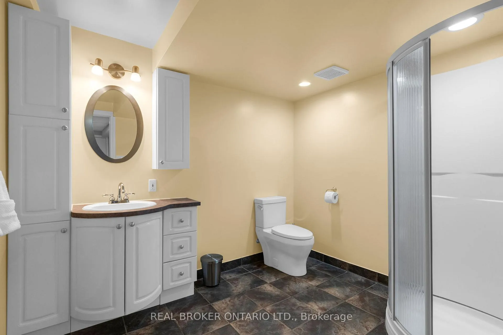 Photo 28 of 53 Taylor Drive, Barrie, Bayshore — HOMEH