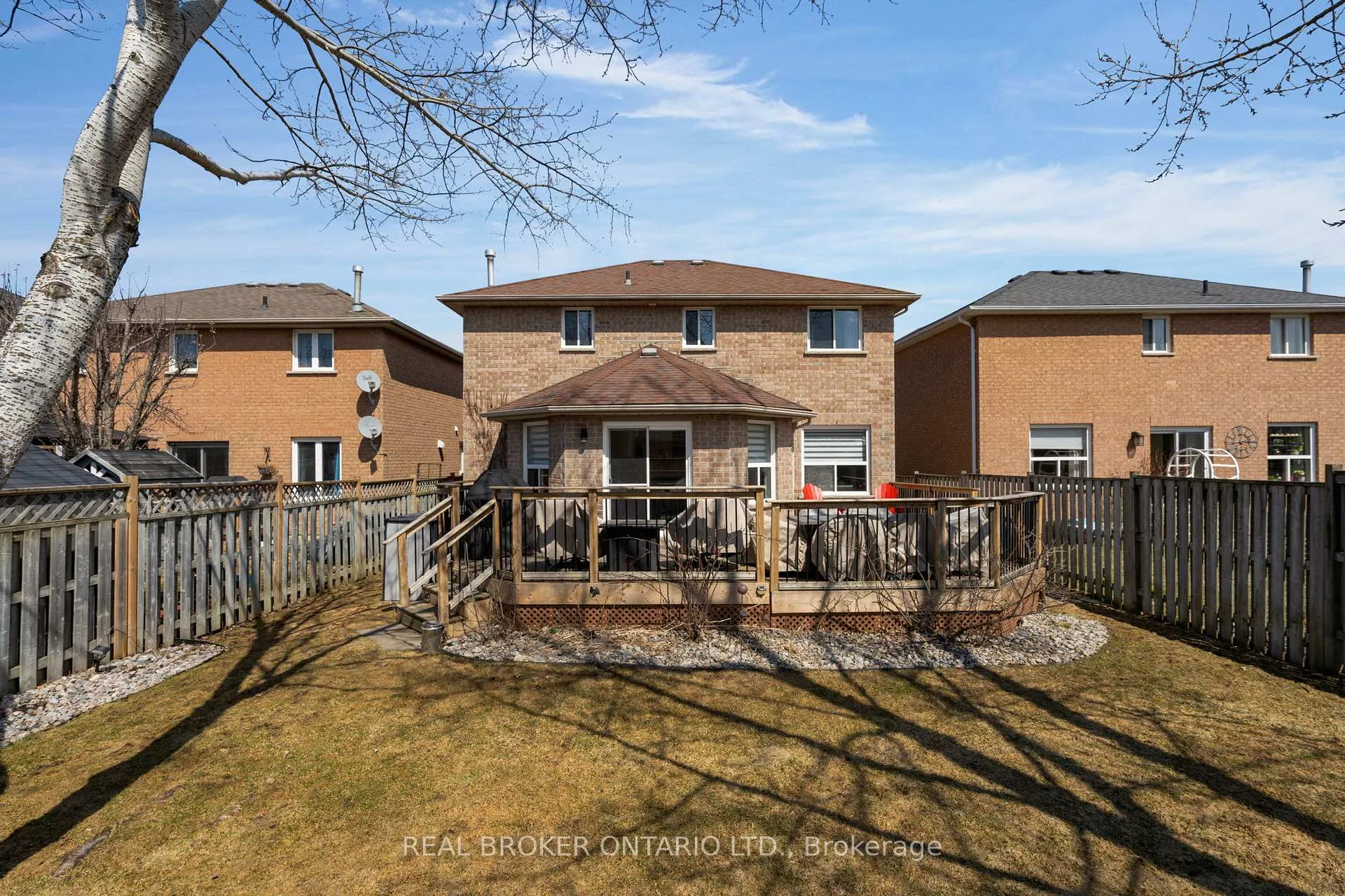 Photo 32 of 53 Taylor Drive, Barrie, Bayshore — HOMEH