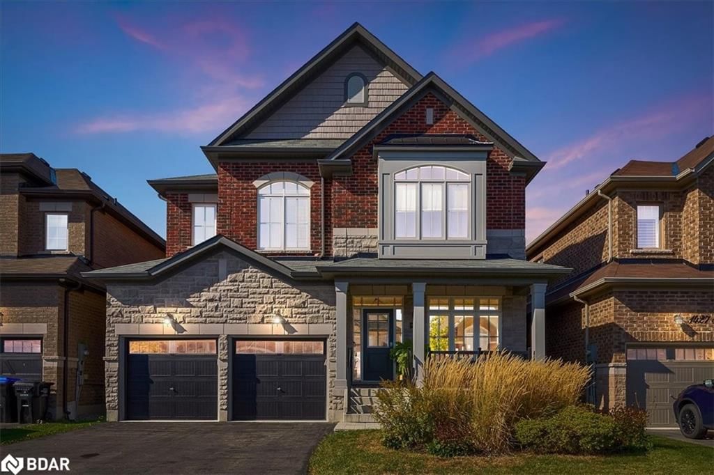 Front of 1433 Mcroberts Crescent Crescent