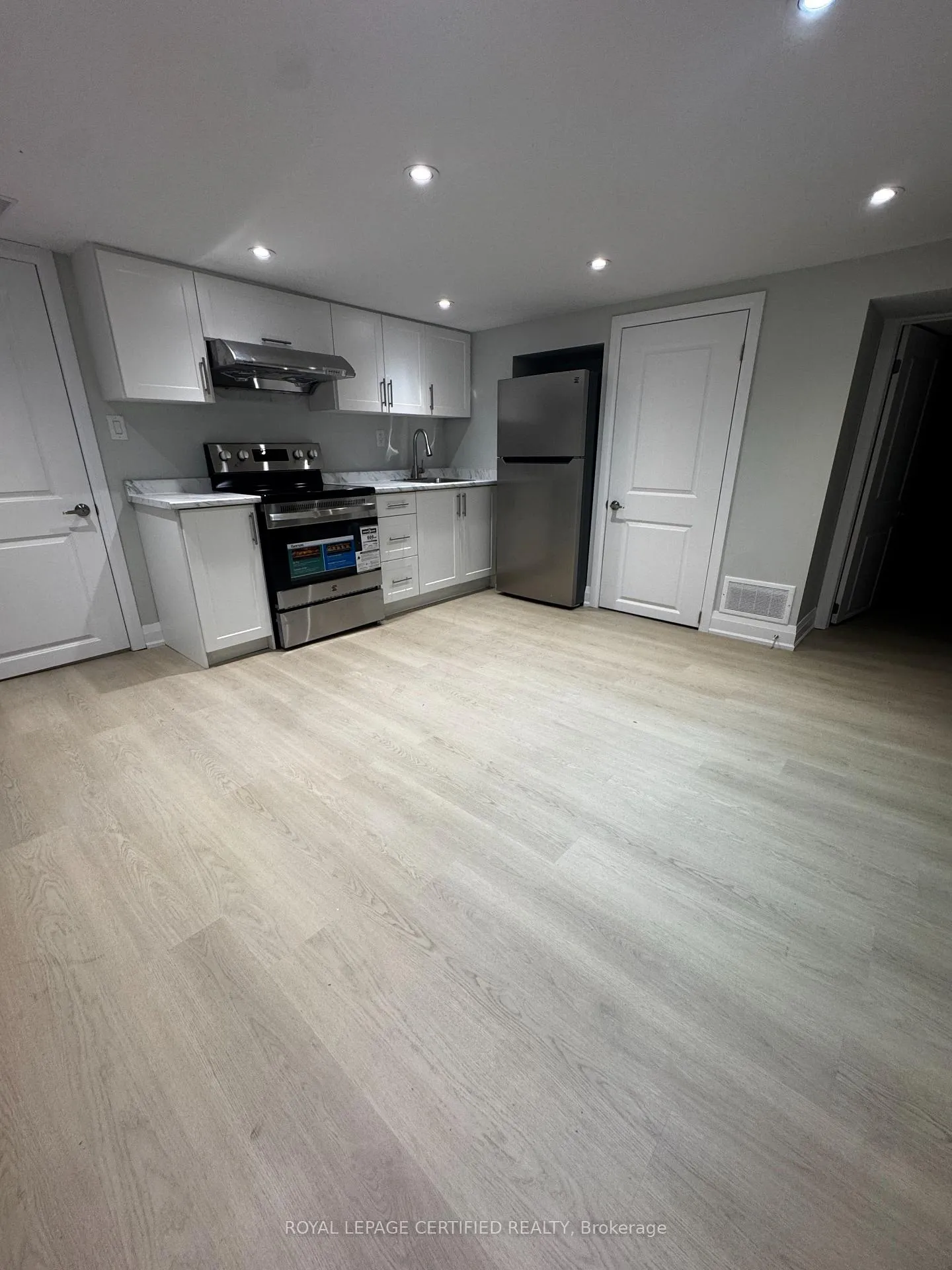 Photo 2 of Unit Bsmt, 16 Almond Avenue, Whitby, Rural Whitby — HOMEH