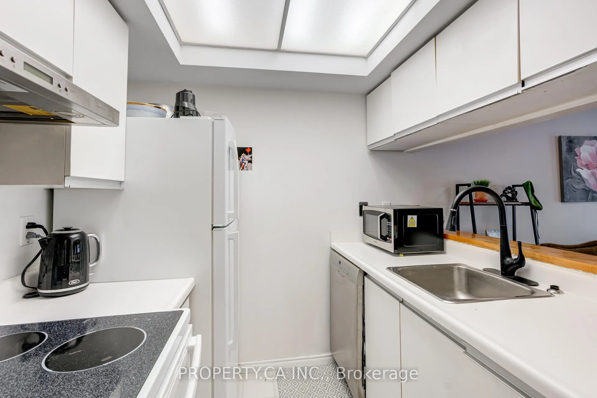 Photo 9 of Unit 524, 222 The Esplanade, Toronto, Waterfront Communities — HOMEH