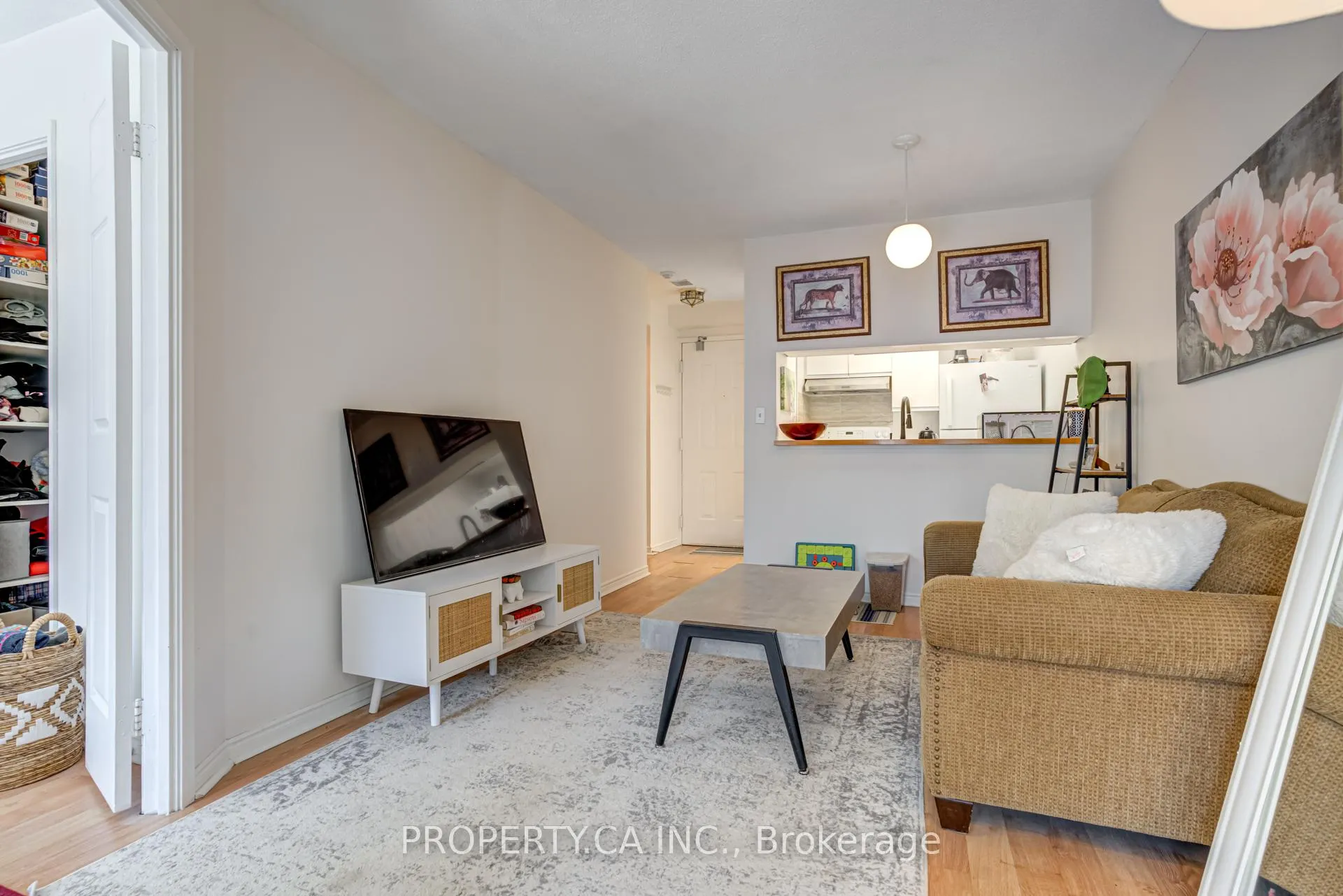Photo 15 of Unit 524, 222 The Esplanade, Toronto, Waterfront Communities — HOMEH