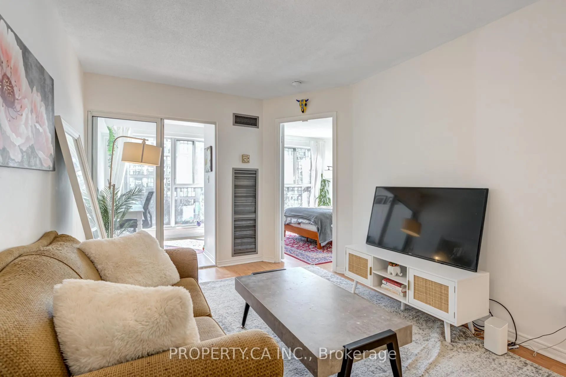 Photo 16 of Unit 524, 222 The Esplanade, Toronto, Waterfront Communities — HOMEH