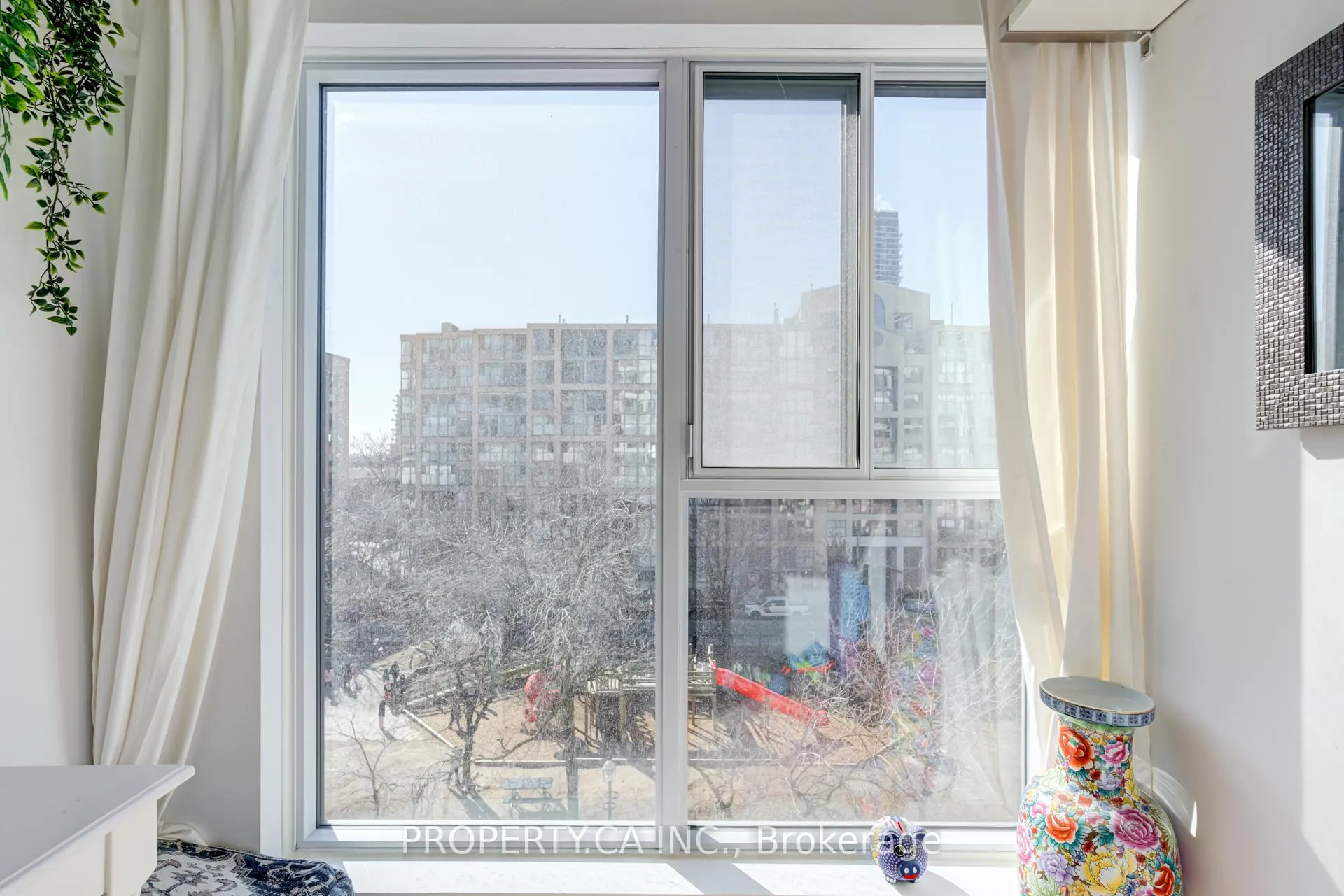 Photo 32 of Unit 524, 222 The Esplanade, Toronto, Waterfront Communities — HOMEH