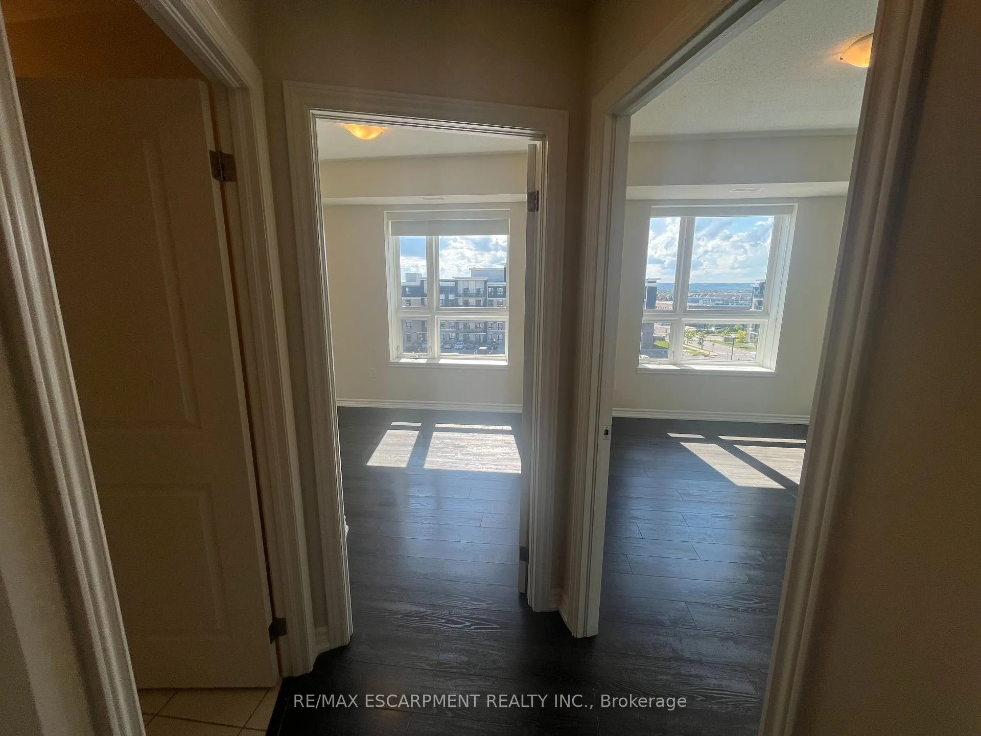 Photo 8 of Unit 502, 640 Sauve Street, Milton, Beaty — HOMEH