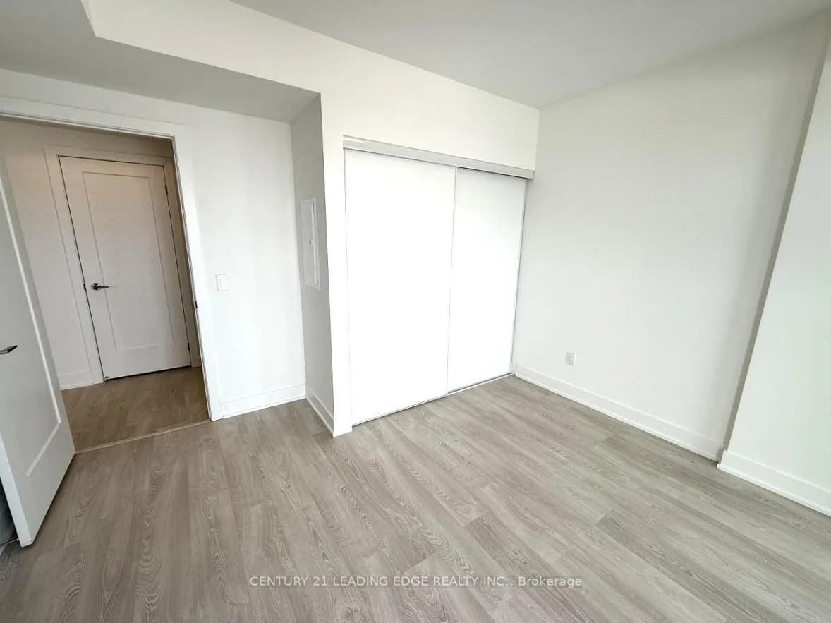 Photo 9 of Unit 2203, 2545 Simcoe Street N, Oshawa, Windfields — HOMEH