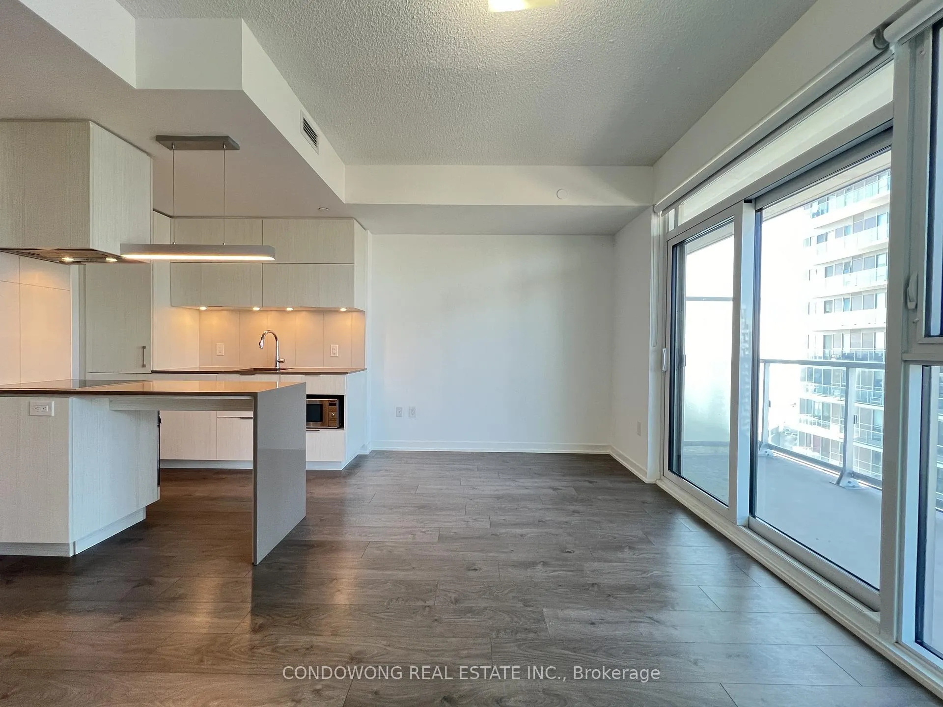 Photo 6 of Unit 2706, 20 Richardson Street, Toronto, Waterfront Communities — HOMEH