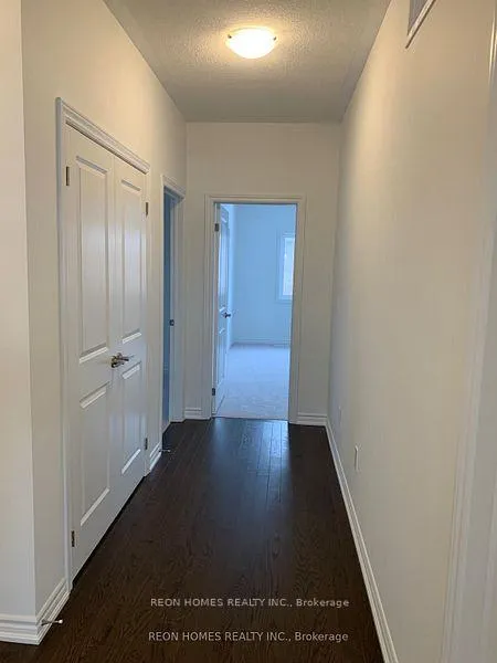Photo 15 of Unit (Main), 38 West Oak Trail, Barrie, Rural Barrie Southeast — HOMEH