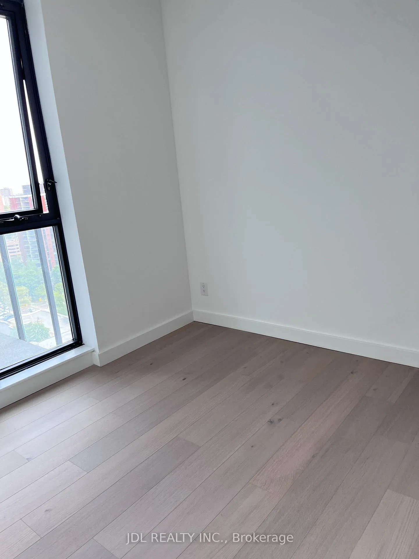 Photo 4 of Unit 1701, 81 Wellesley Street E, Toronto, Church-Yonge Corridor — HOMEH