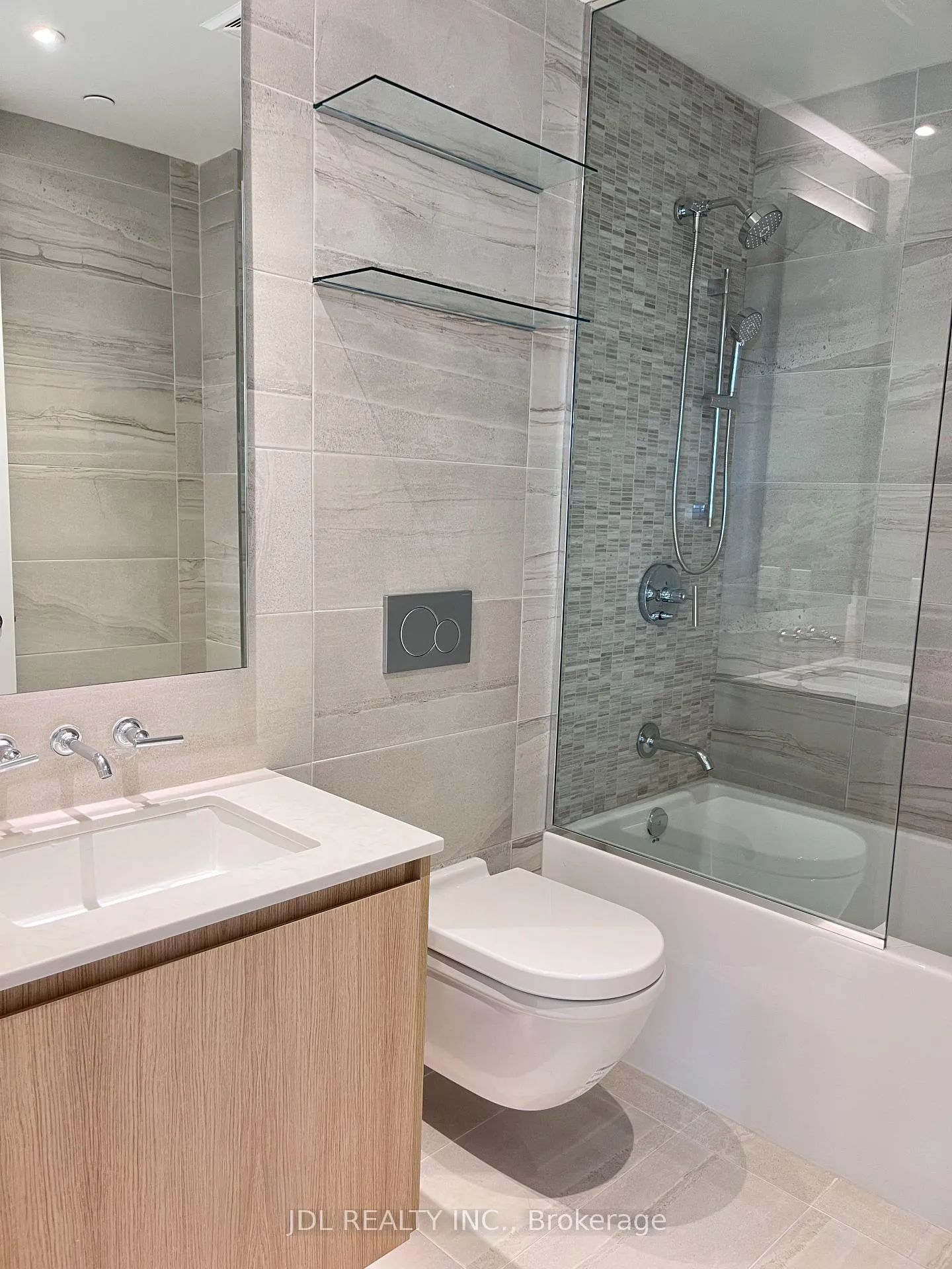 Photo 9 of Unit 1701, 81 Wellesley Street E, Toronto, Church-Yonge Corridor — HOMEH