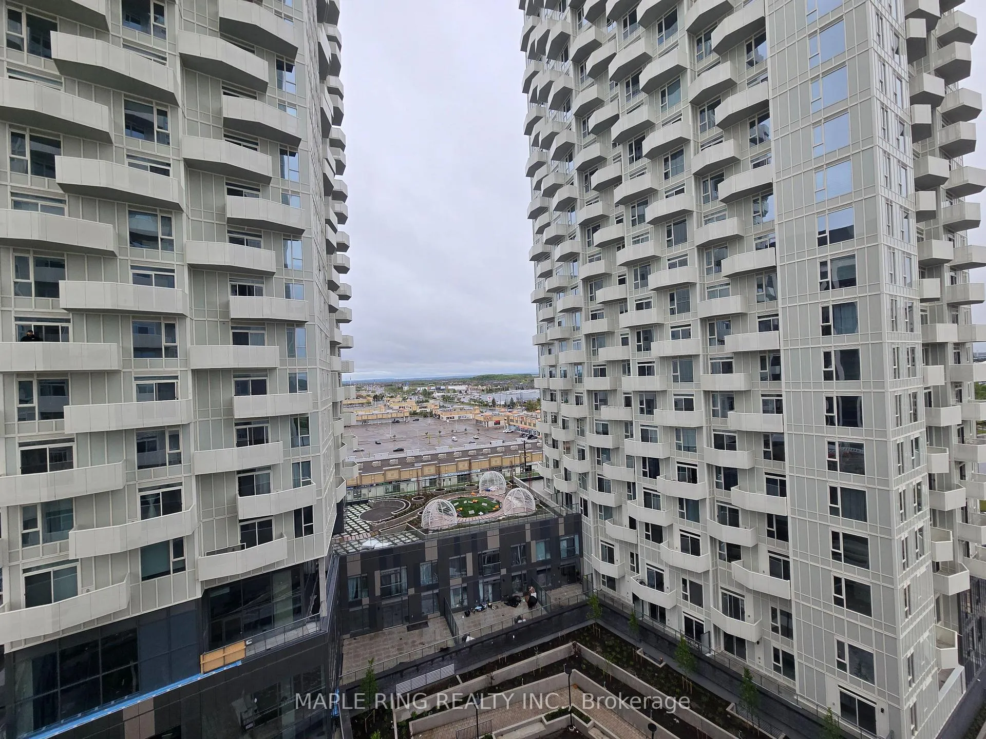 Photo 8 of Unit 1003, 474 Caldari Road, Vaughan, Concord — HOMEH