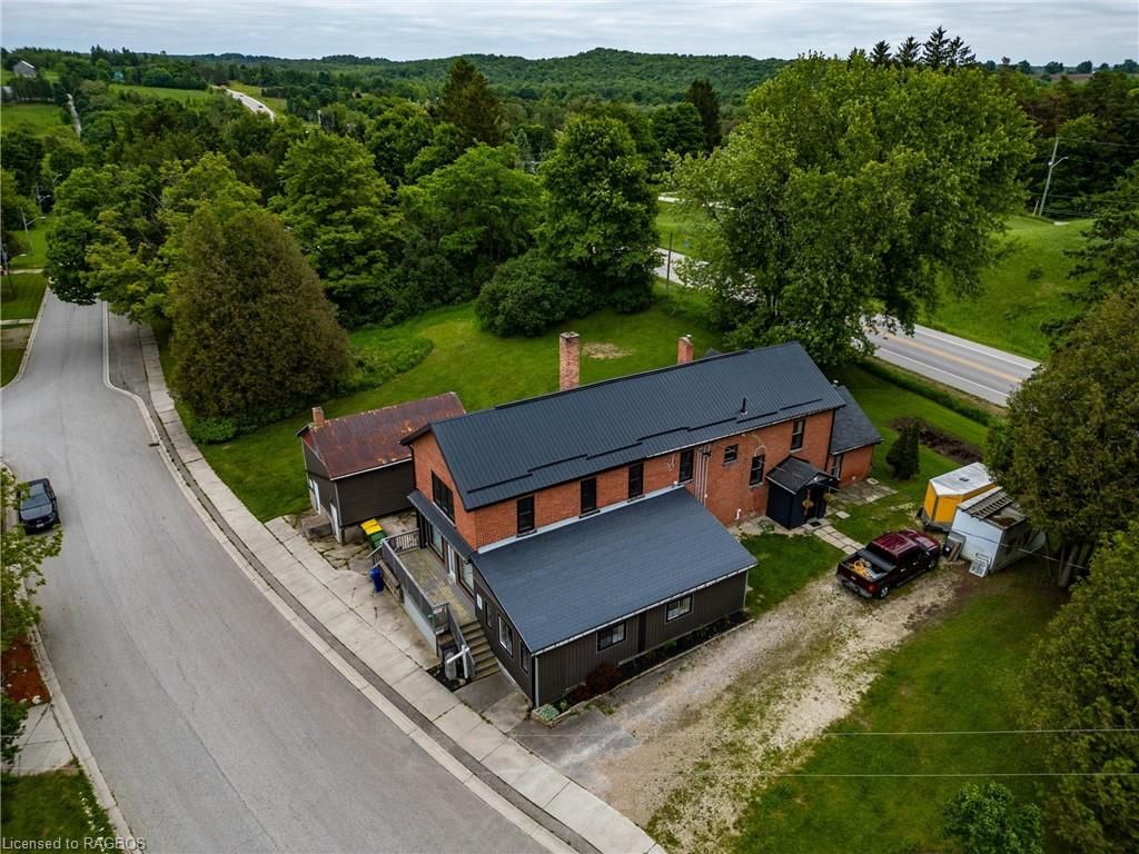 Photo 5 of 162 Kincardine Street, Grey Highlands, Priceville — HOMEH