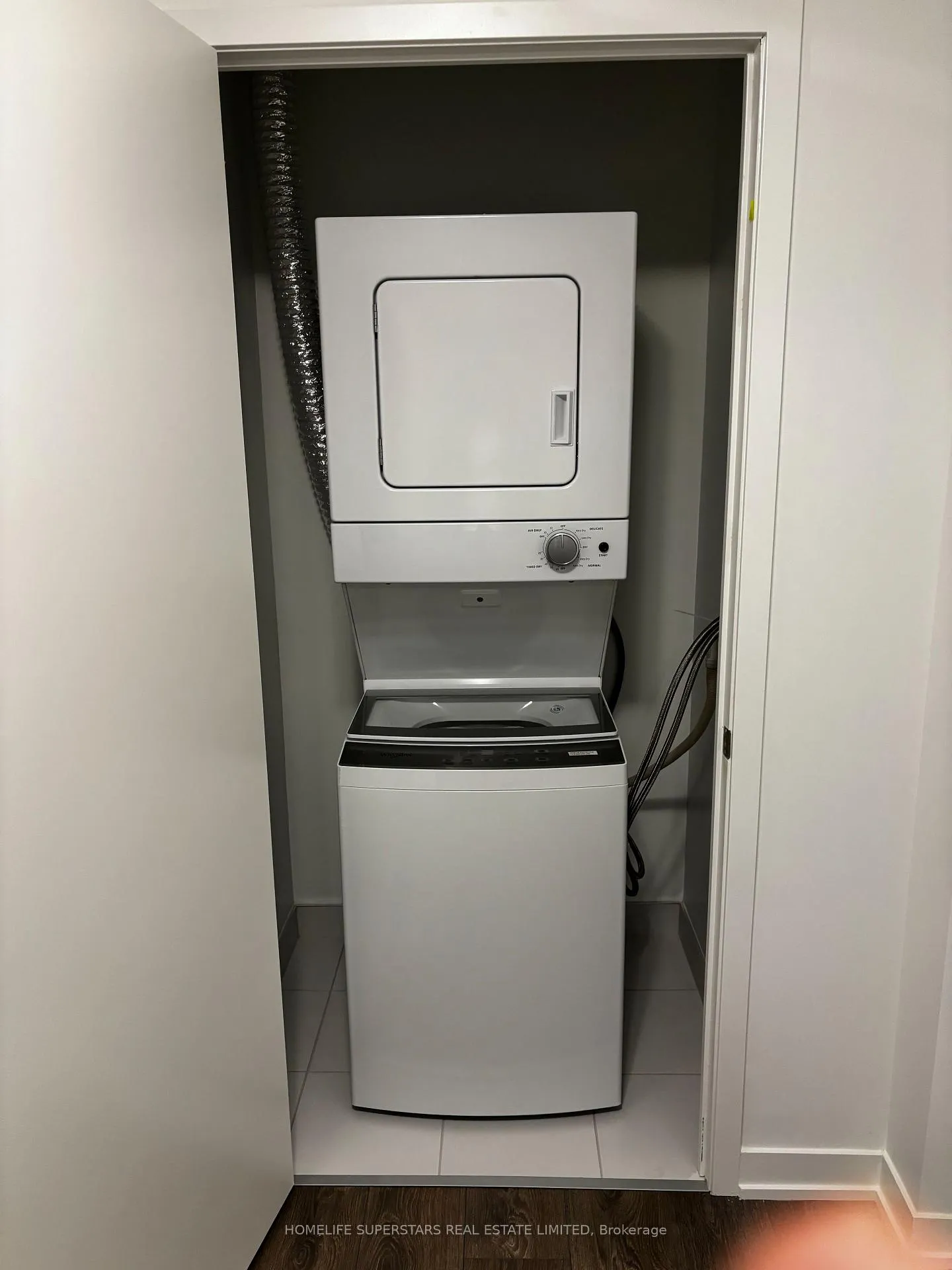 Photo 9 of Unit 320, 10 Abeja Street, Vaughan, Concord — HOMEH