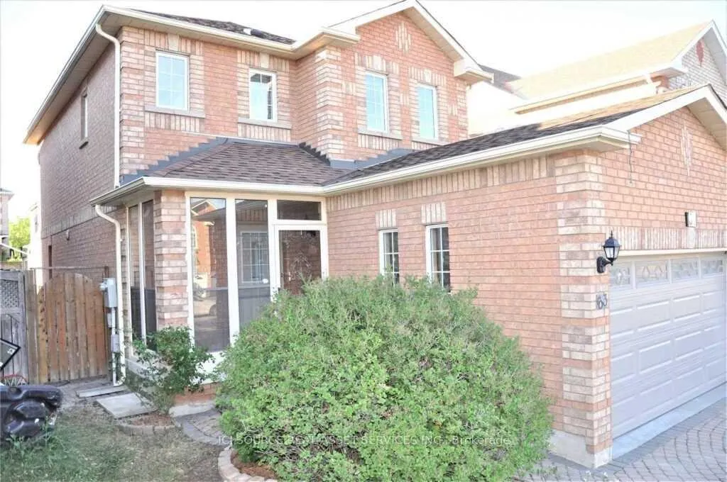 Front of Unit Basement, 63 Summerlea Street