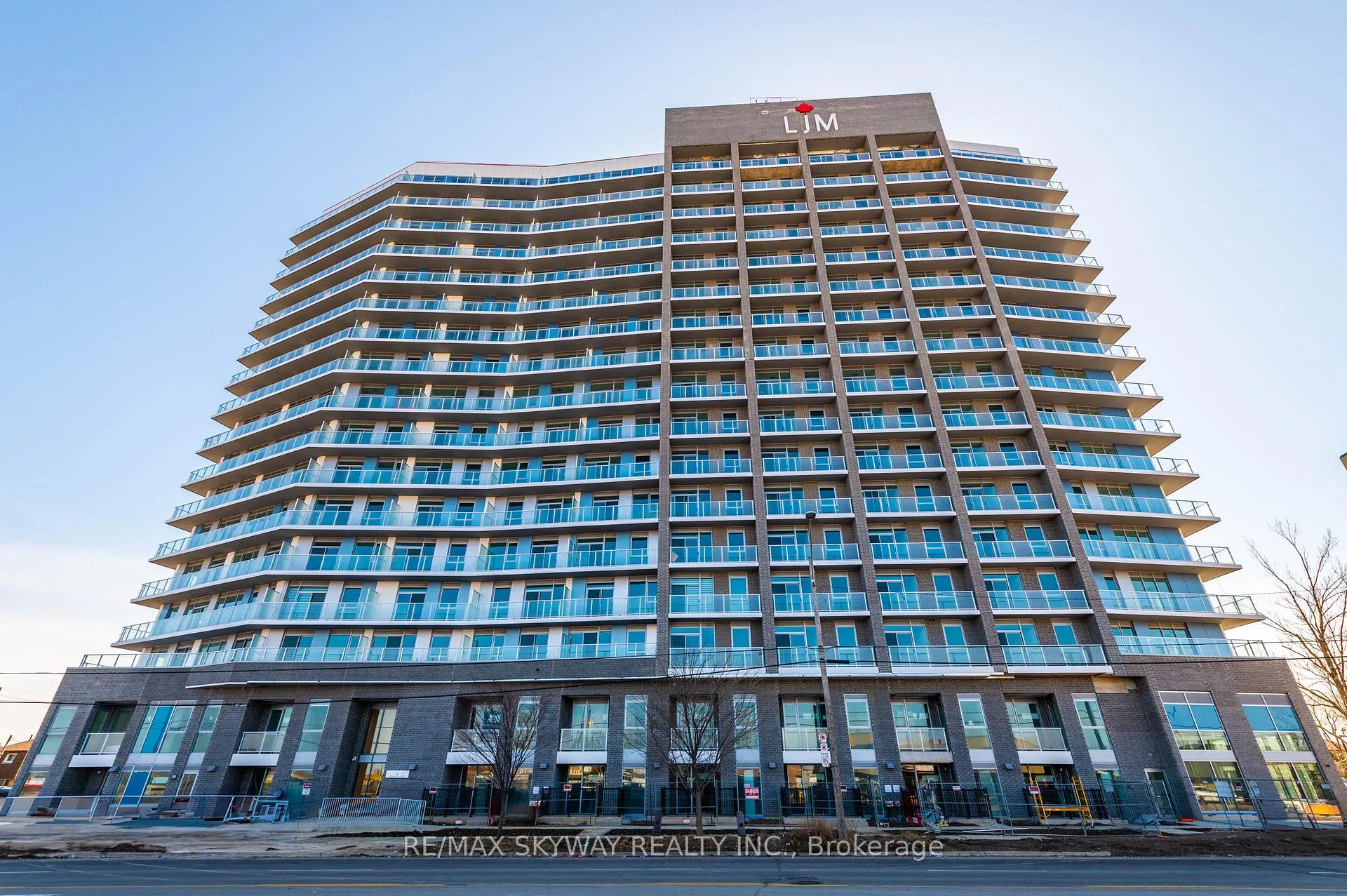 Photo 1 of Unit 214, 2782 Barton Street E, Hamilton, Riverdale — HOMEH