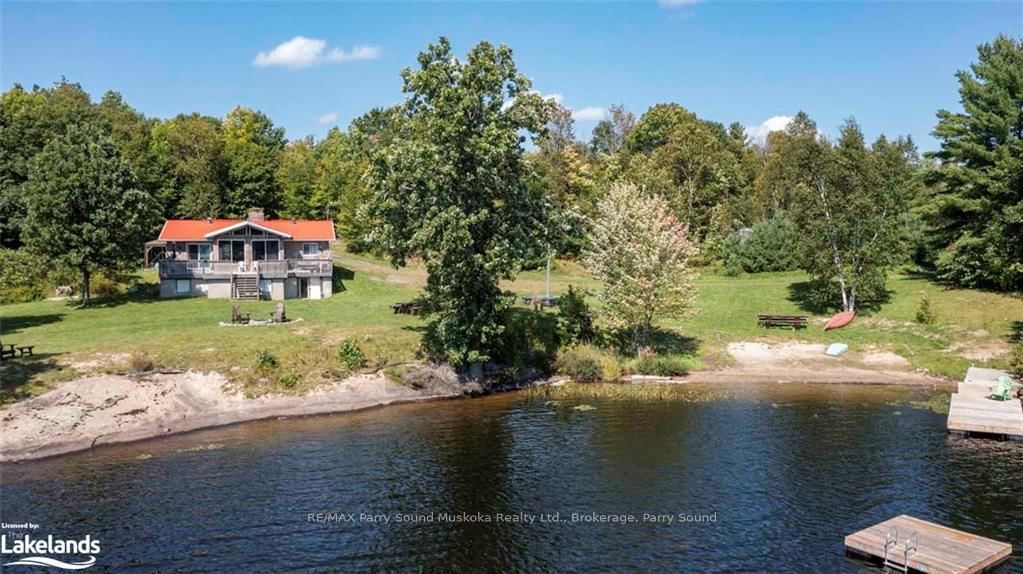 Front of 122 GREY OWL Rd