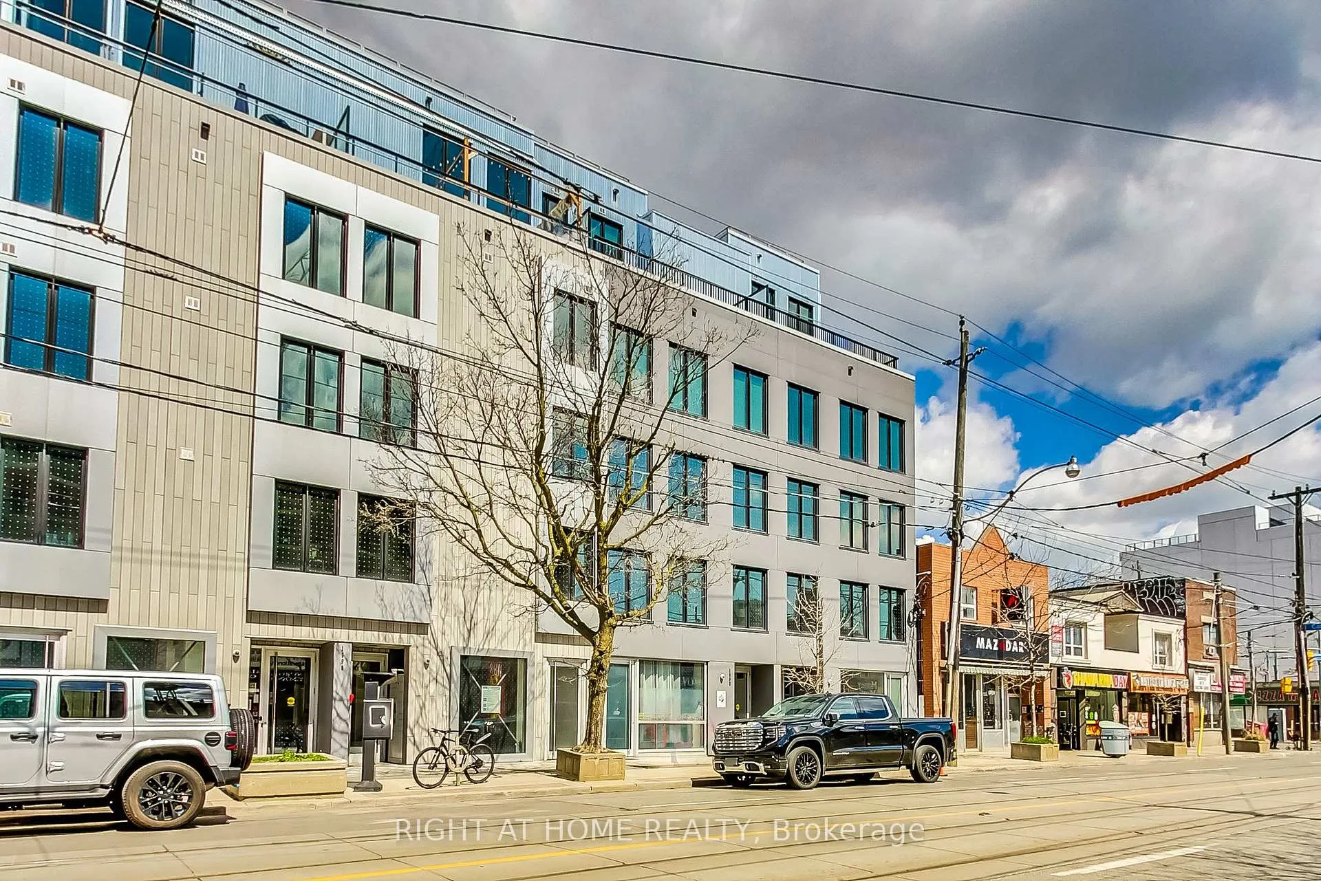 Photo 2 of Unit 201, 1602 Queen Street E, Toronto, The Beaches — HOMEH