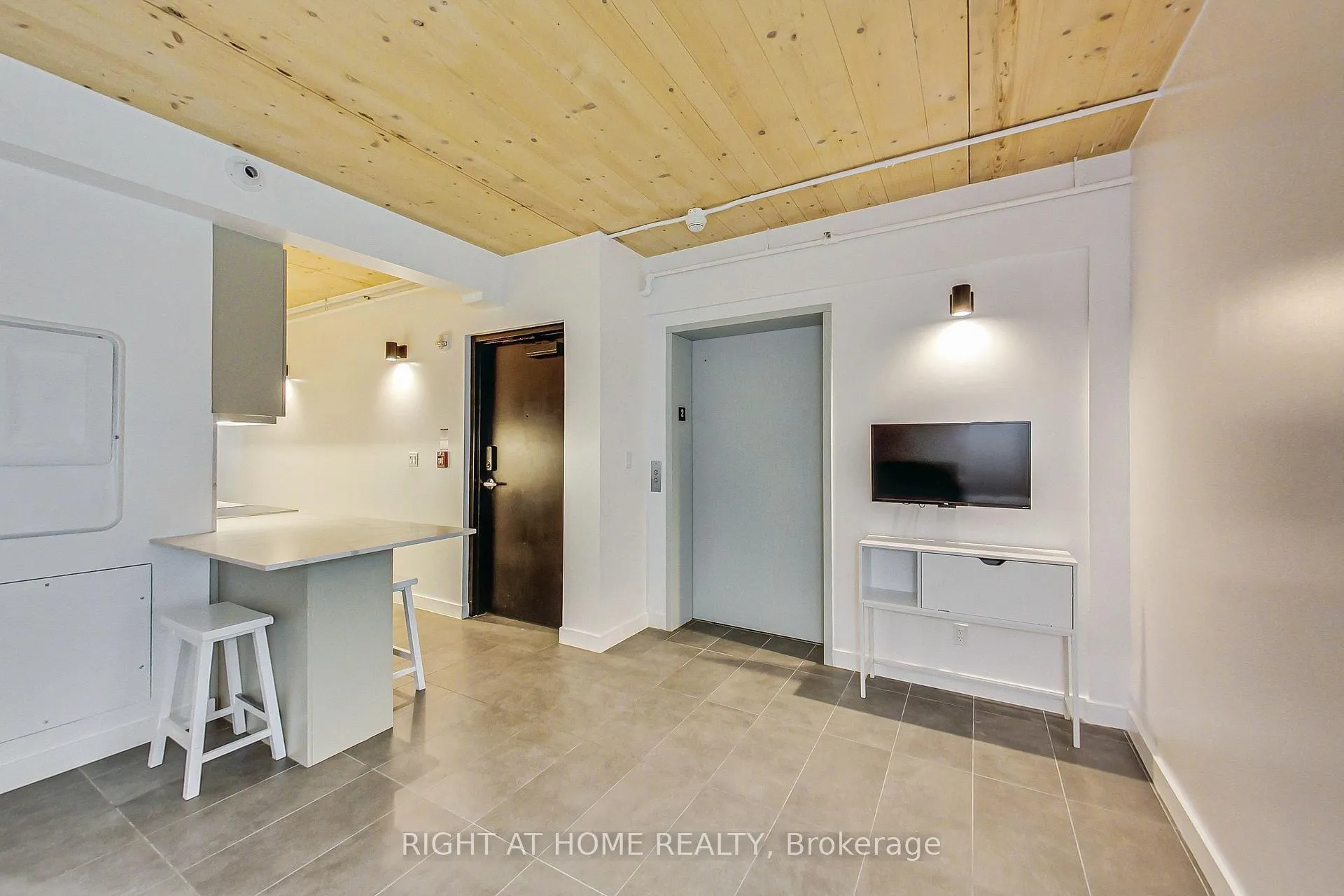 Photo 6 of Unit 201, 1602 Queen Street E, Toronto, The Beaches — HOMEH