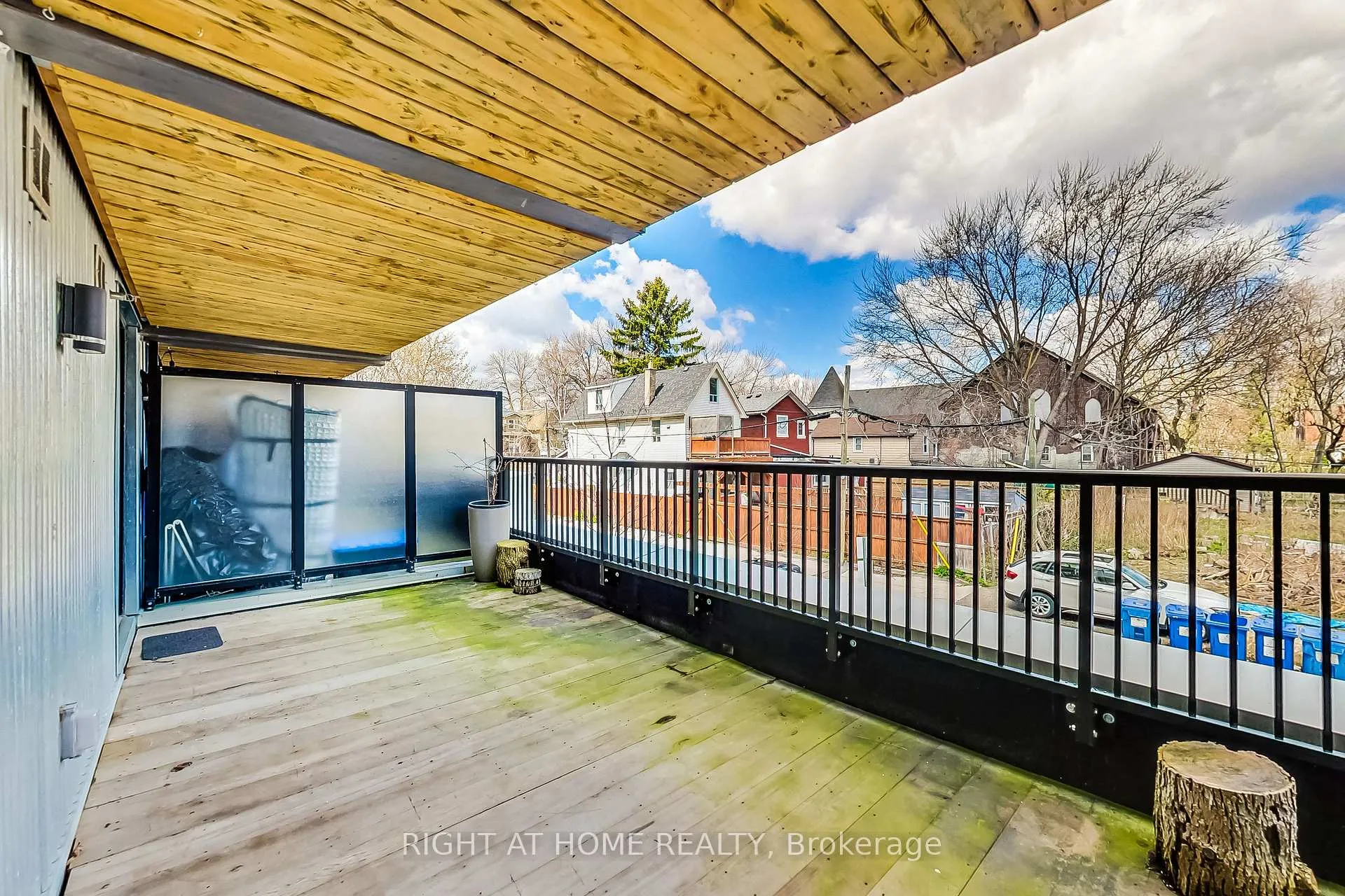 Photo 23 of Unit 201, 1602 Queen Street E, Toronto, The Beaches — HOMEH