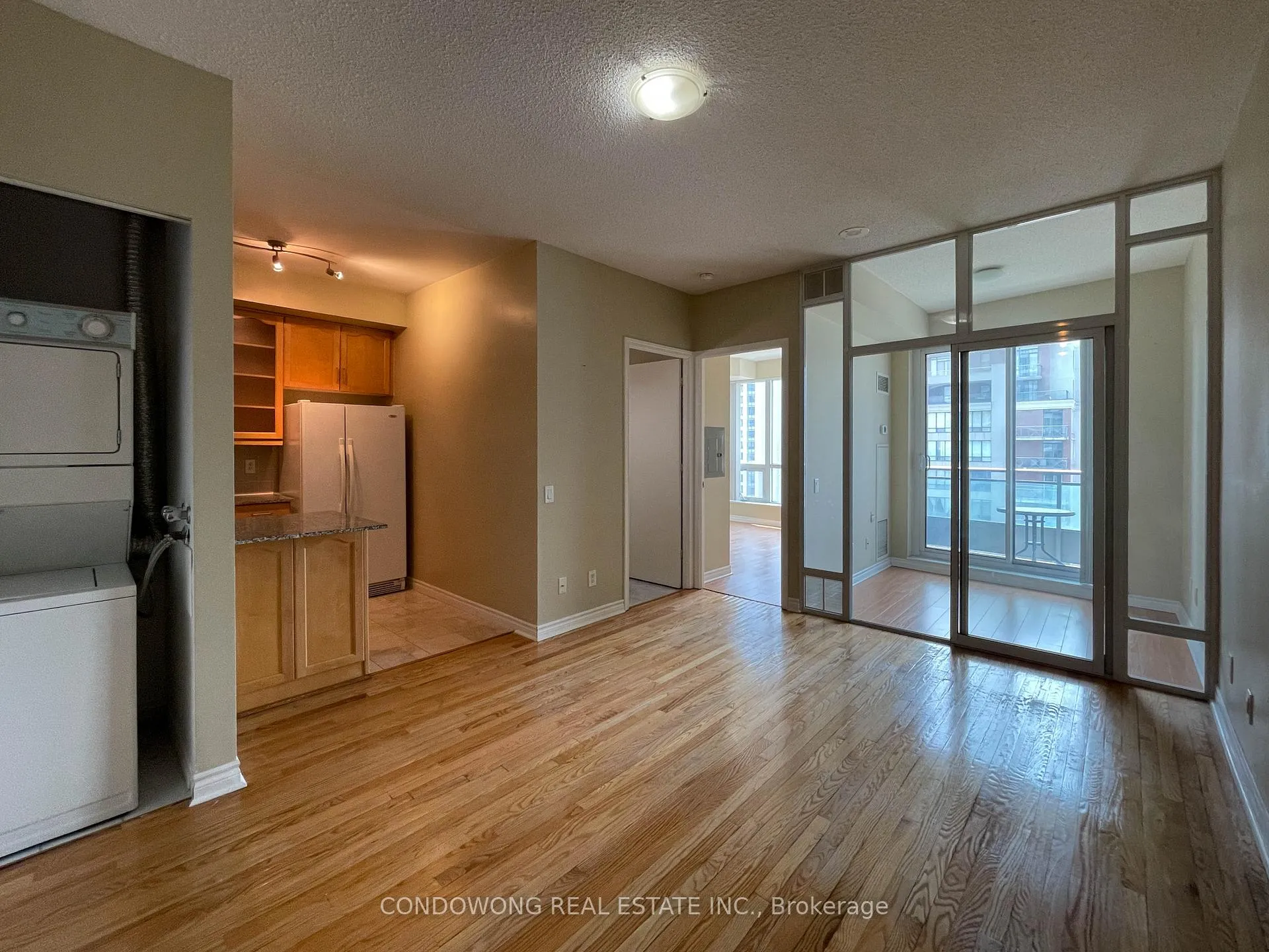 Front of Unit 1101, 60 Byng Avenue